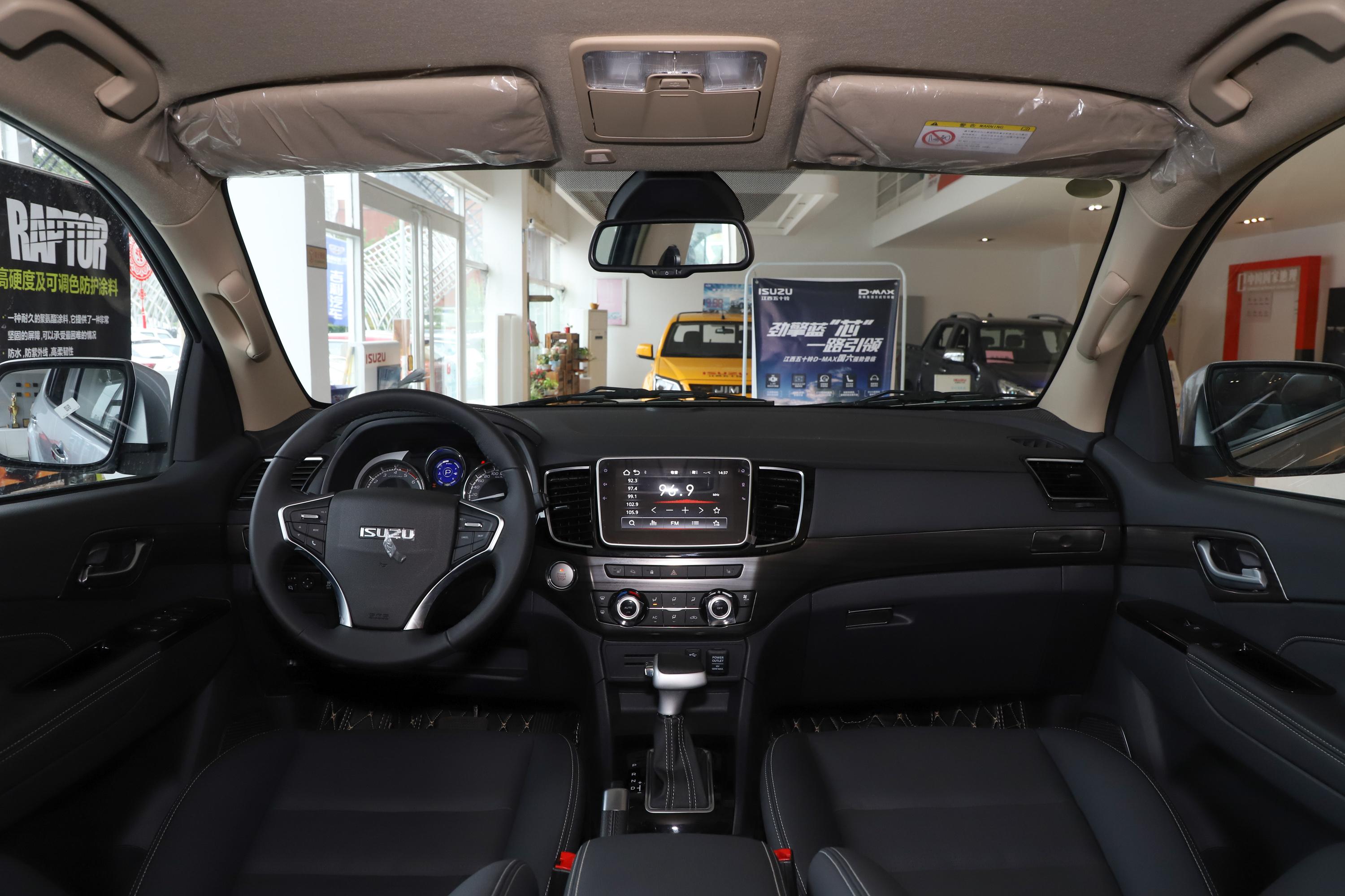 2020款 牧游侠 1.9t 手自一体 四驱 劲享版 5座 国vi内饰