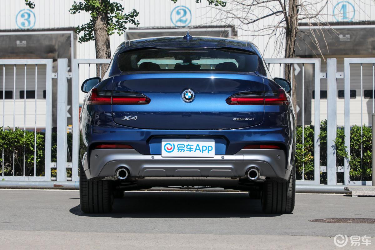 【宝马x42020款xdrive30i m越野套装正后水平汽车图片-汽车图片大全】