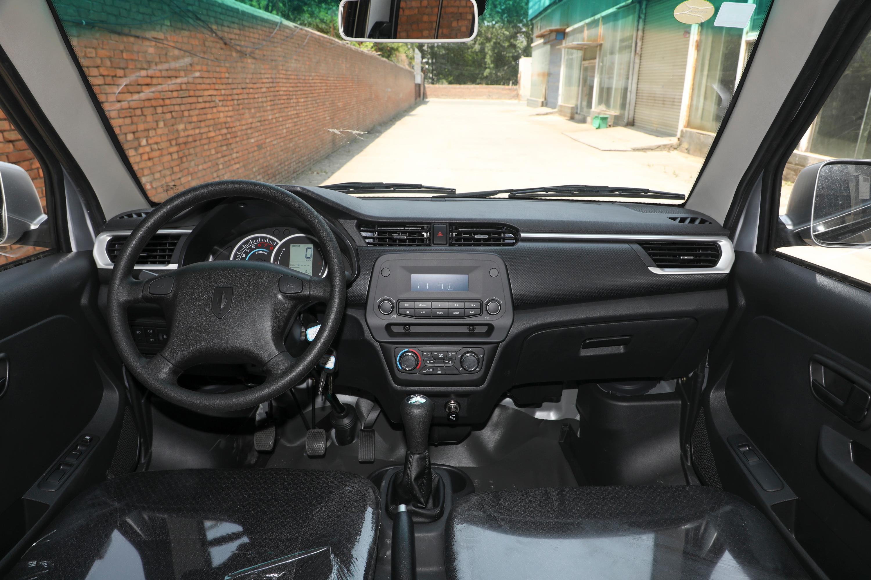 2019款鑫源t22s货车15l手动后双轮标准型jkc1030ss6el5国vi