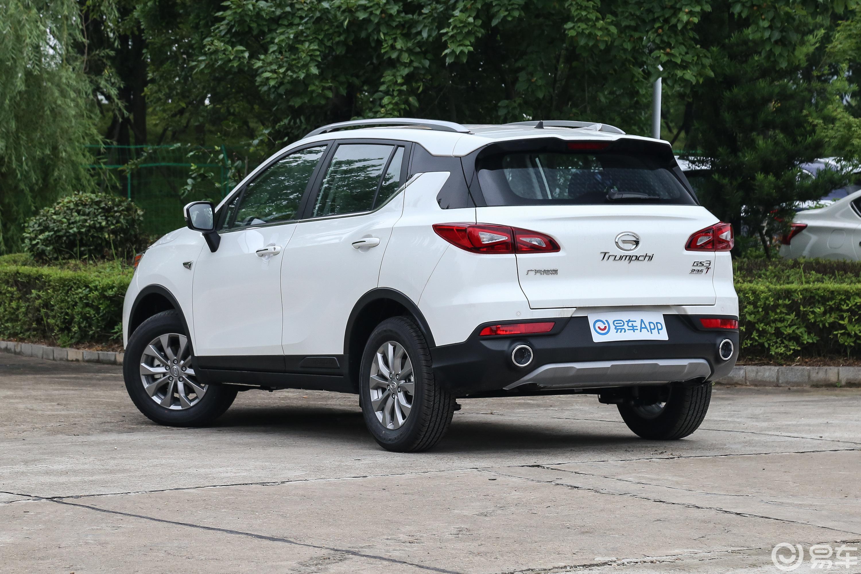 广汽乘用车  传祺gs3  2020款  2020款  2019款  2017款  235t 手动