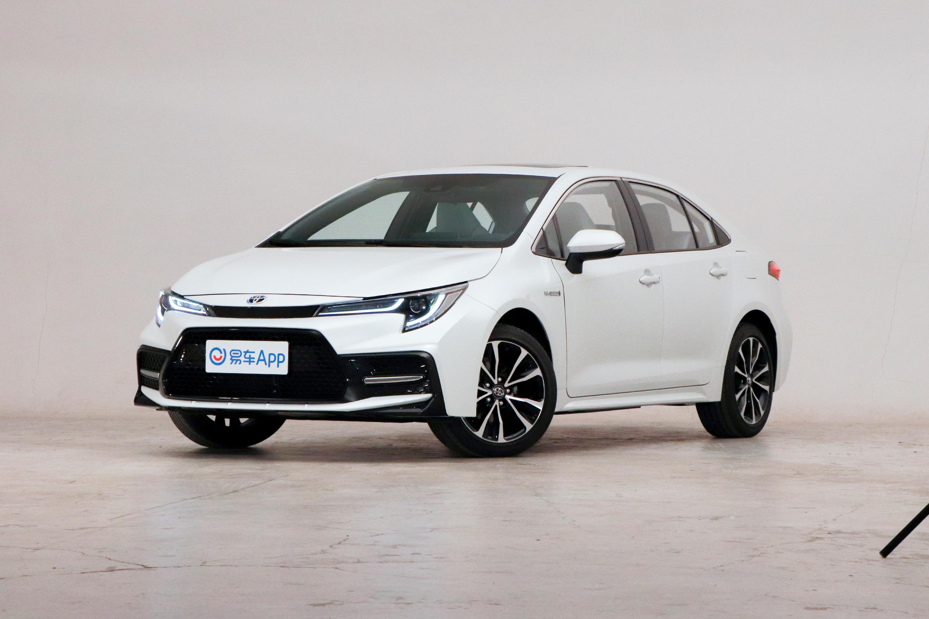 2021款 雷凌 双擎 1.8l e-cvt 运动版外观