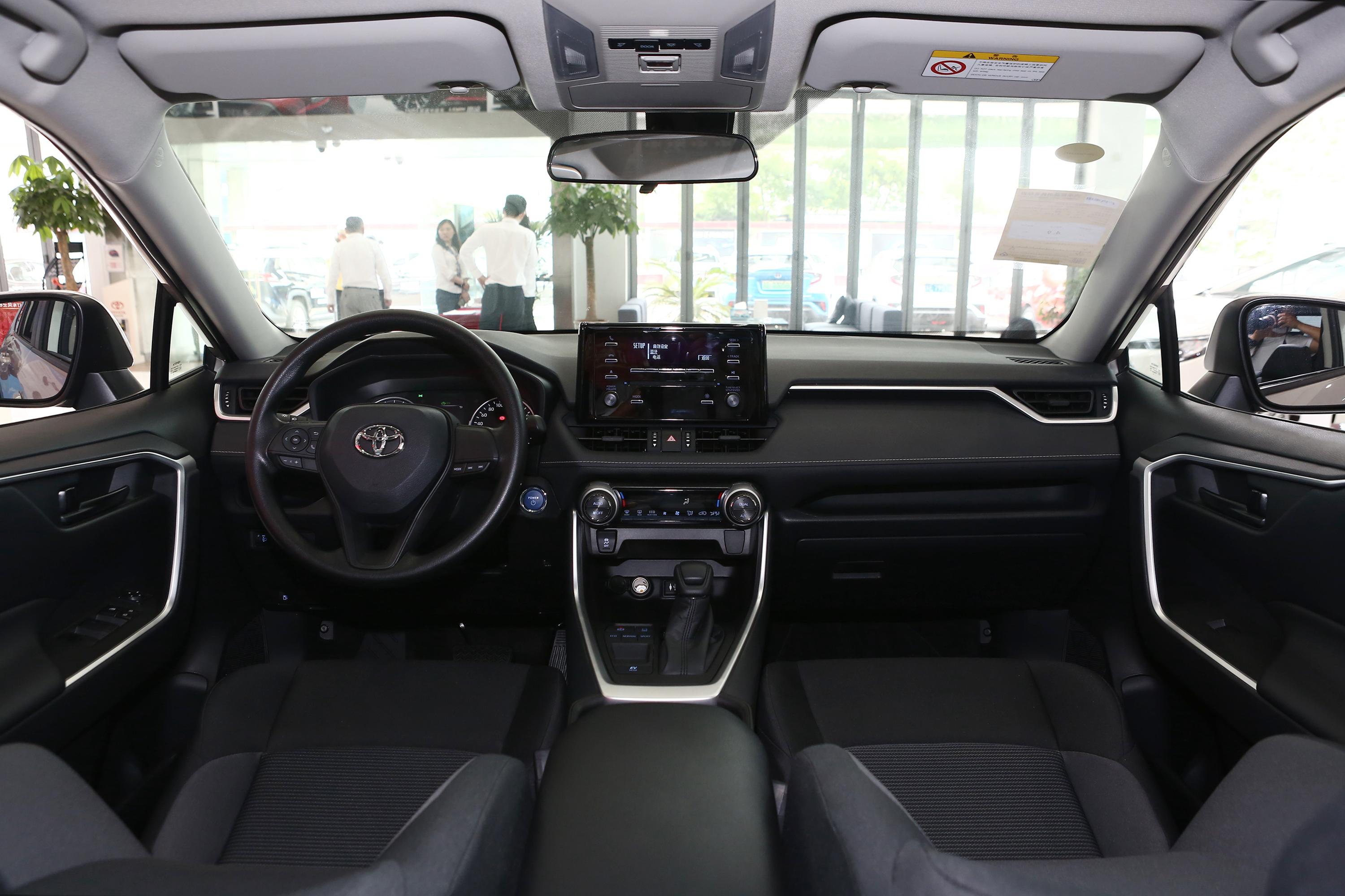 2020款 威兰达 双擎 2.5l e-cvt 两驱 领先版内饰