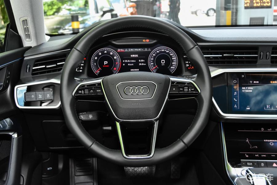 【奥迪a72020款45 tfsi 臻选型方向盘汽车图片-汽车图片大全】-易车