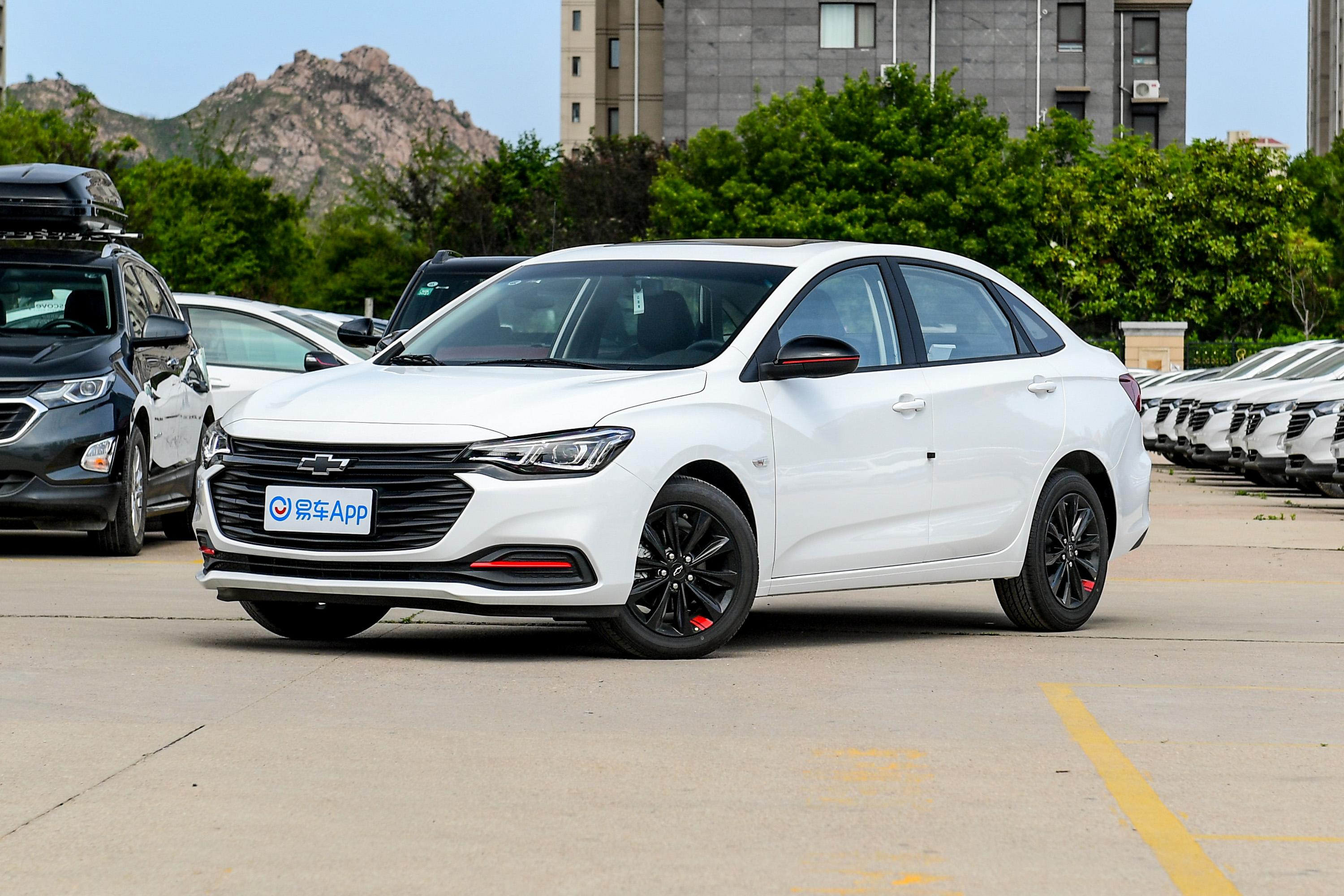 2020款科鲁泽轻混redline320t双离合爽快版