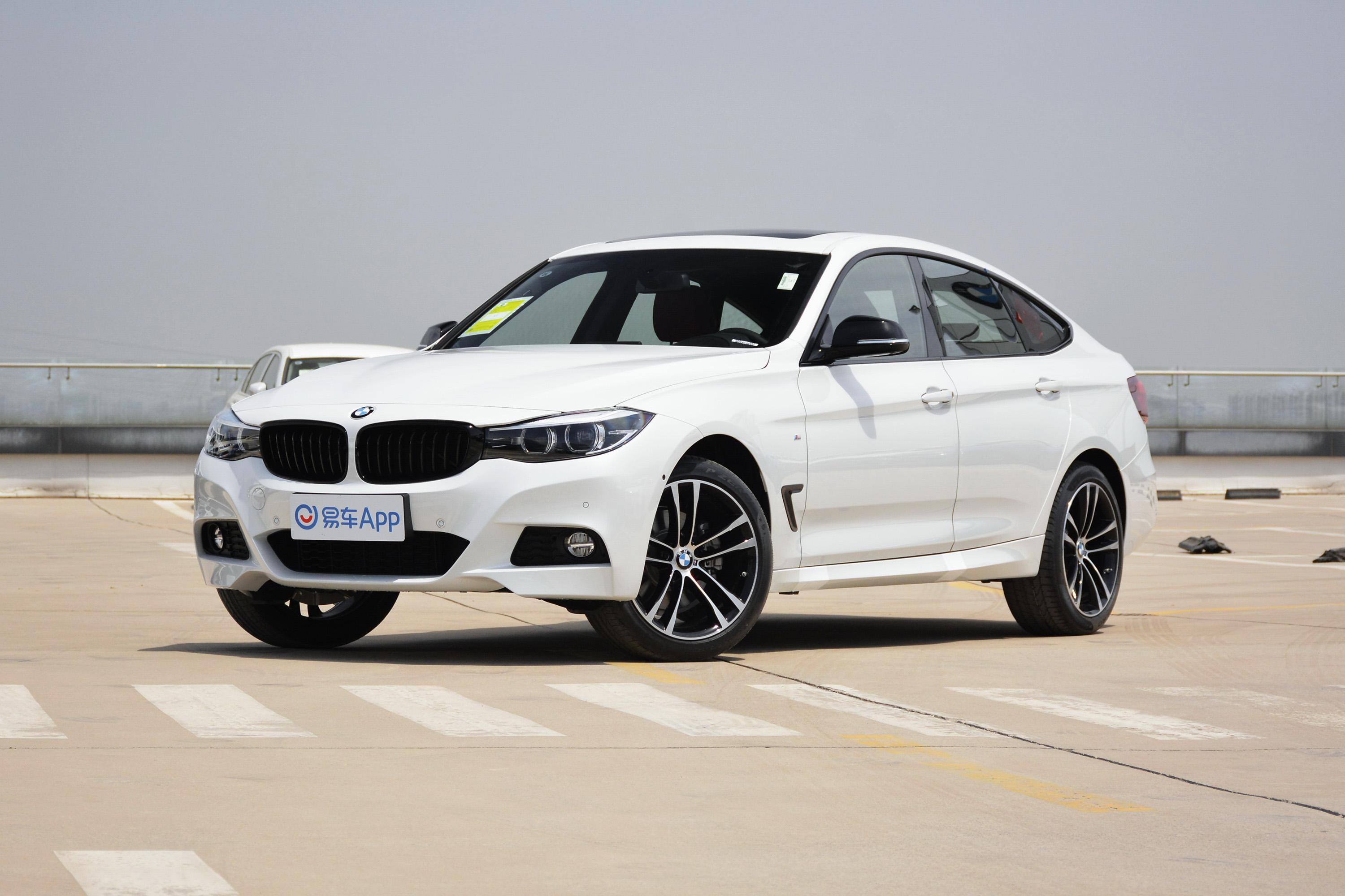 3,宝马435i动力简介 享受4系的动力,更要享受4系的操控就算是428i,我