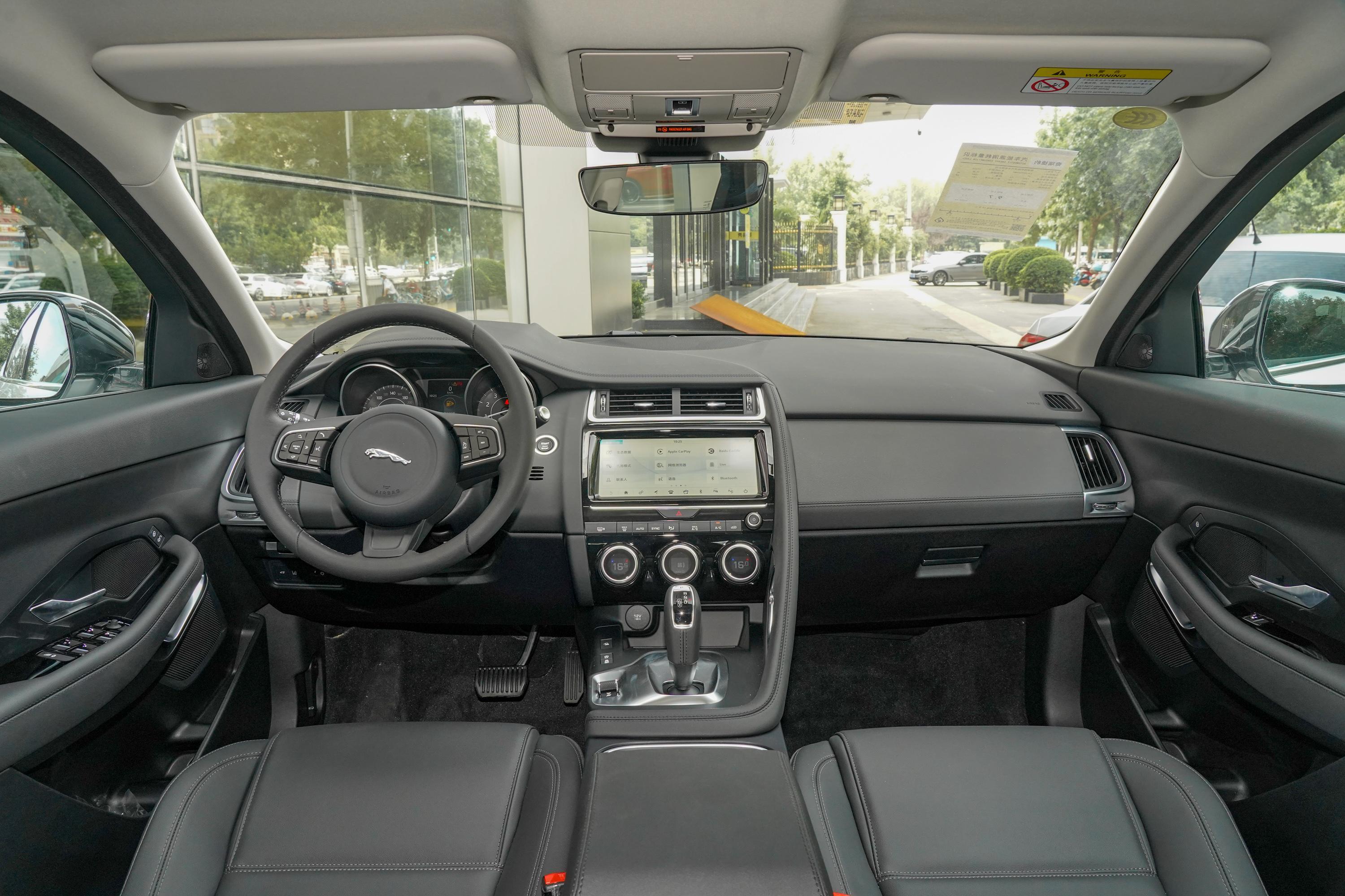 2018款 捷豹e-pace p200 s 国vi内饰