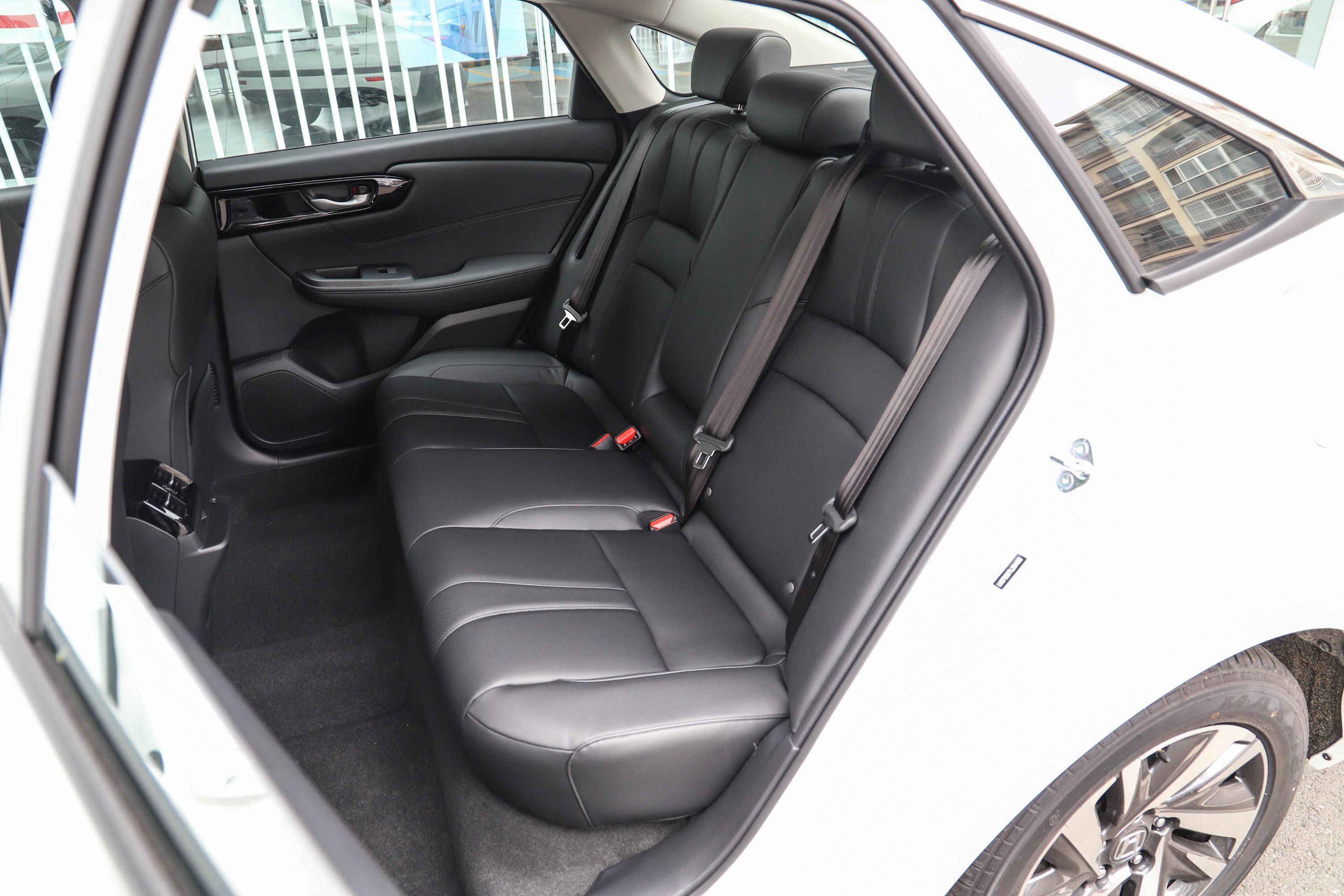 雅阁十一代2021款报价图片(雅阁十一代2021款报价图片参数)