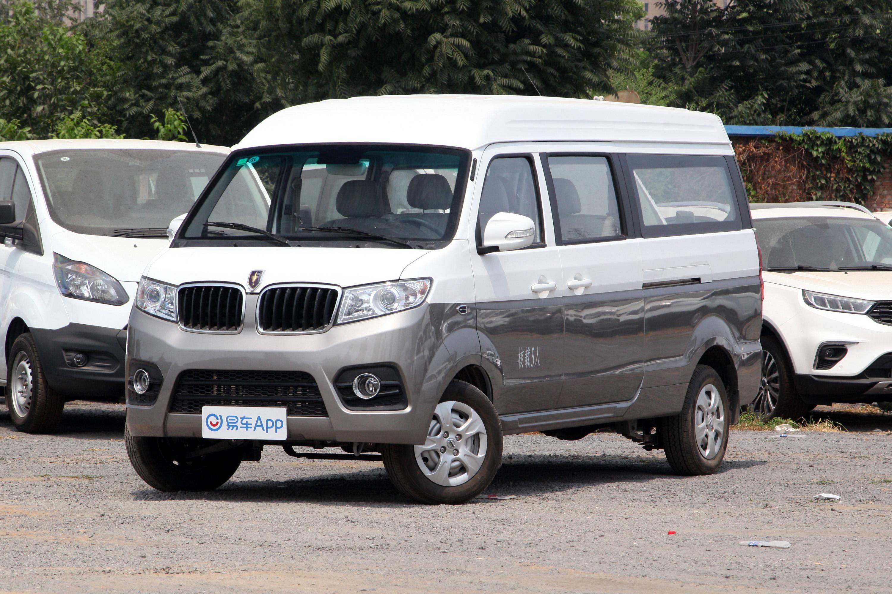 2021款海狮x30l客车15l手动财富无空调版567座国vi