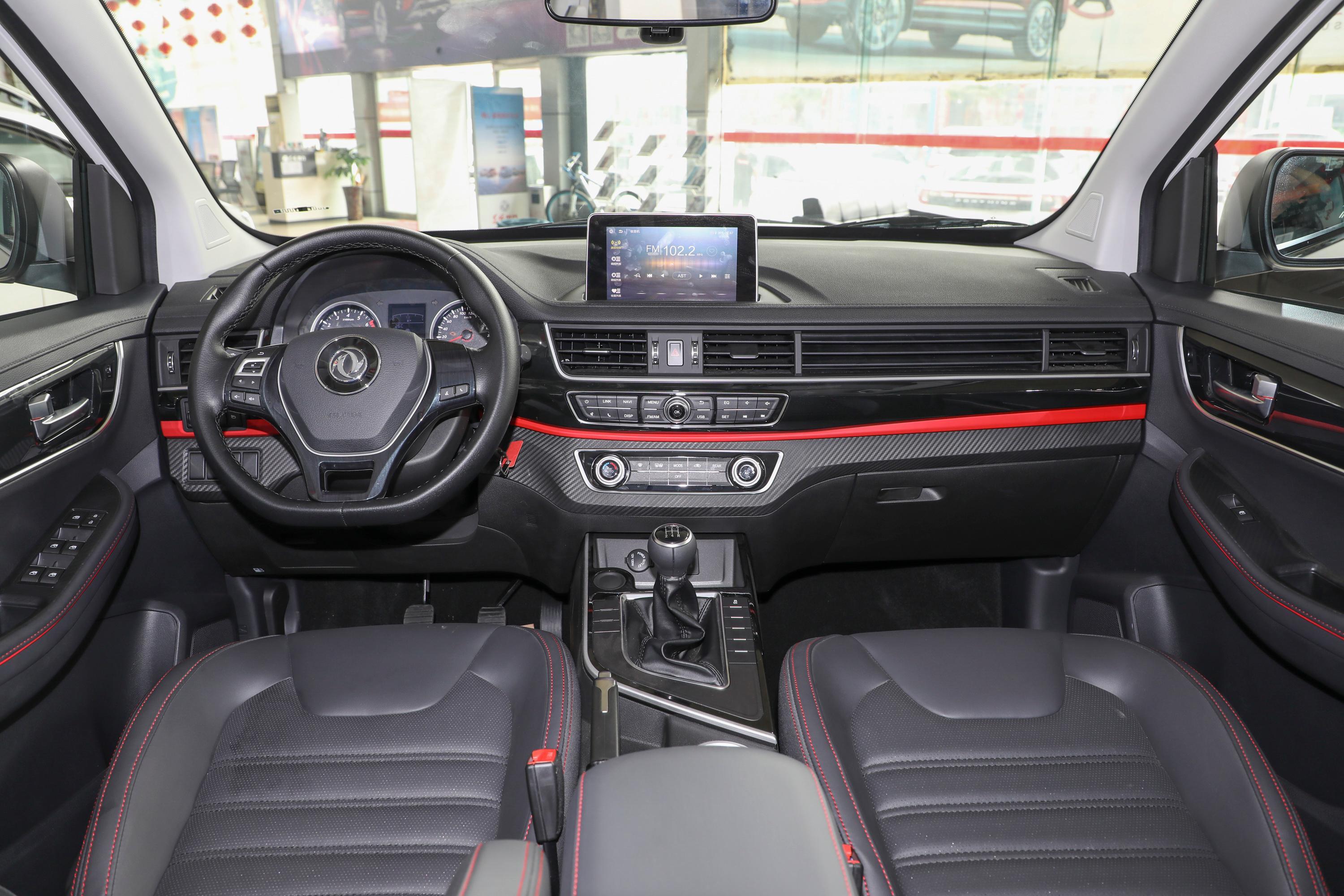 2020款 风行sx6 1.6l 手动 尊享型 国vi内饰