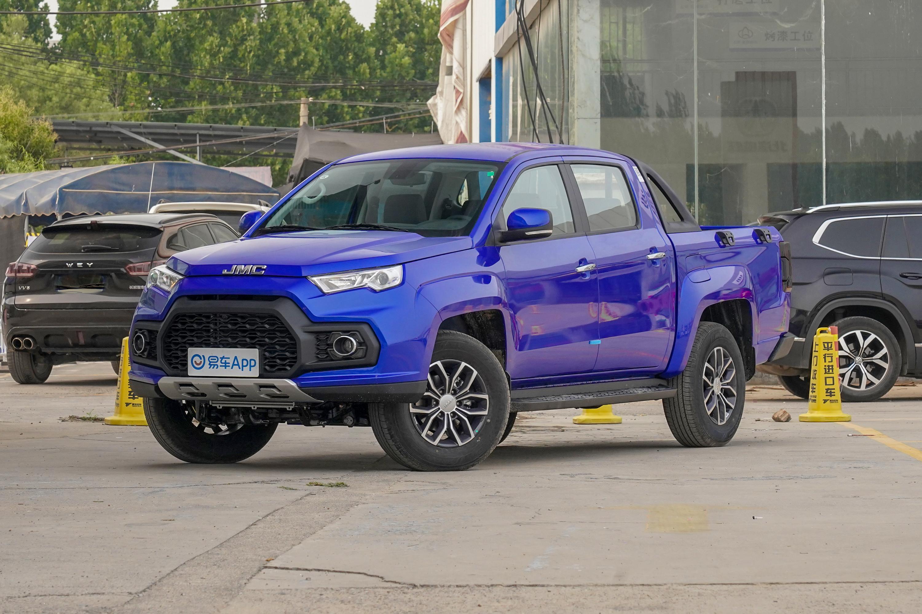 2020款域虎720t手动四驱短轴双排舒享版柴油国vi