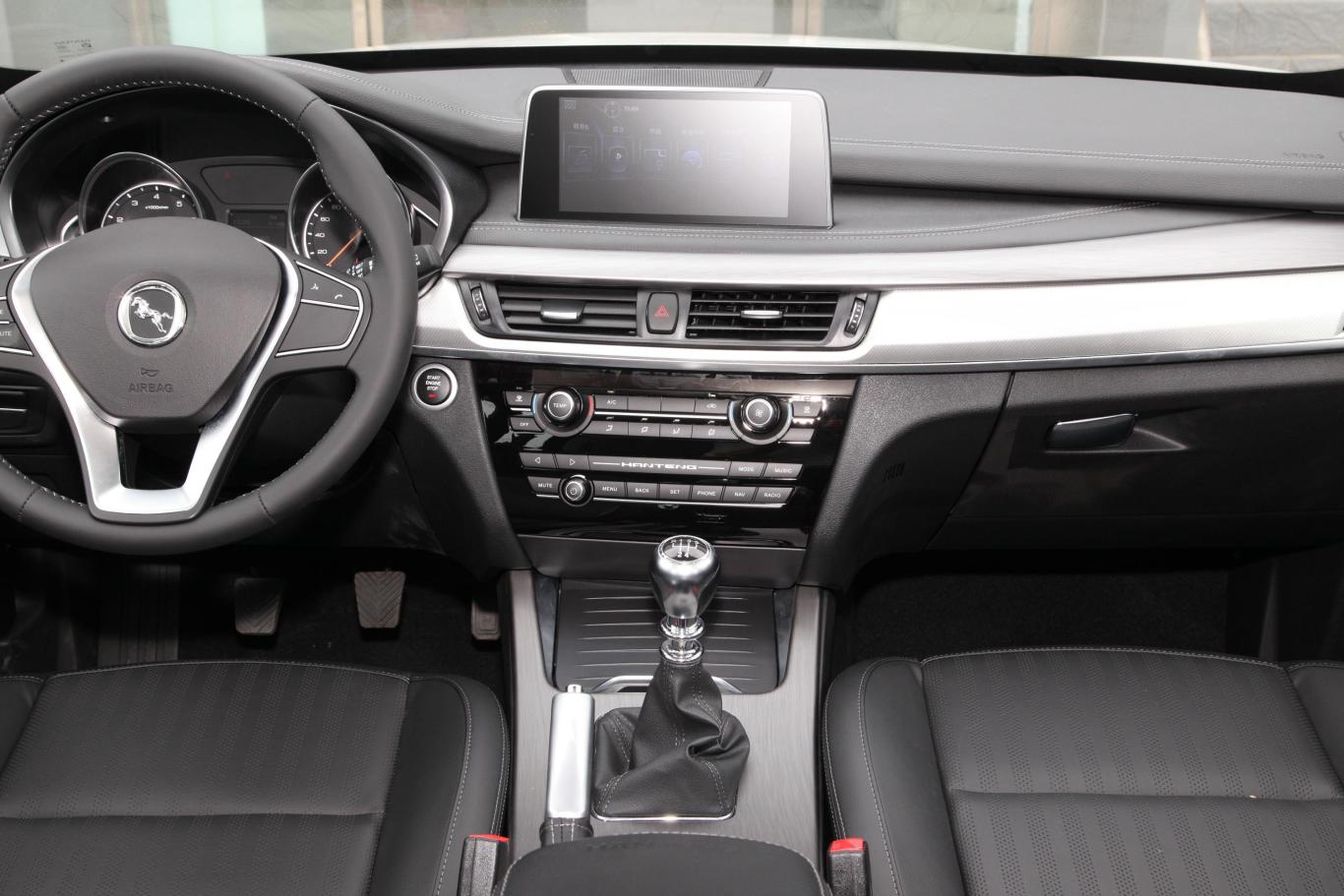 汉腾x7x7s 1.5t 手动 豪华型 国vi中控台整体