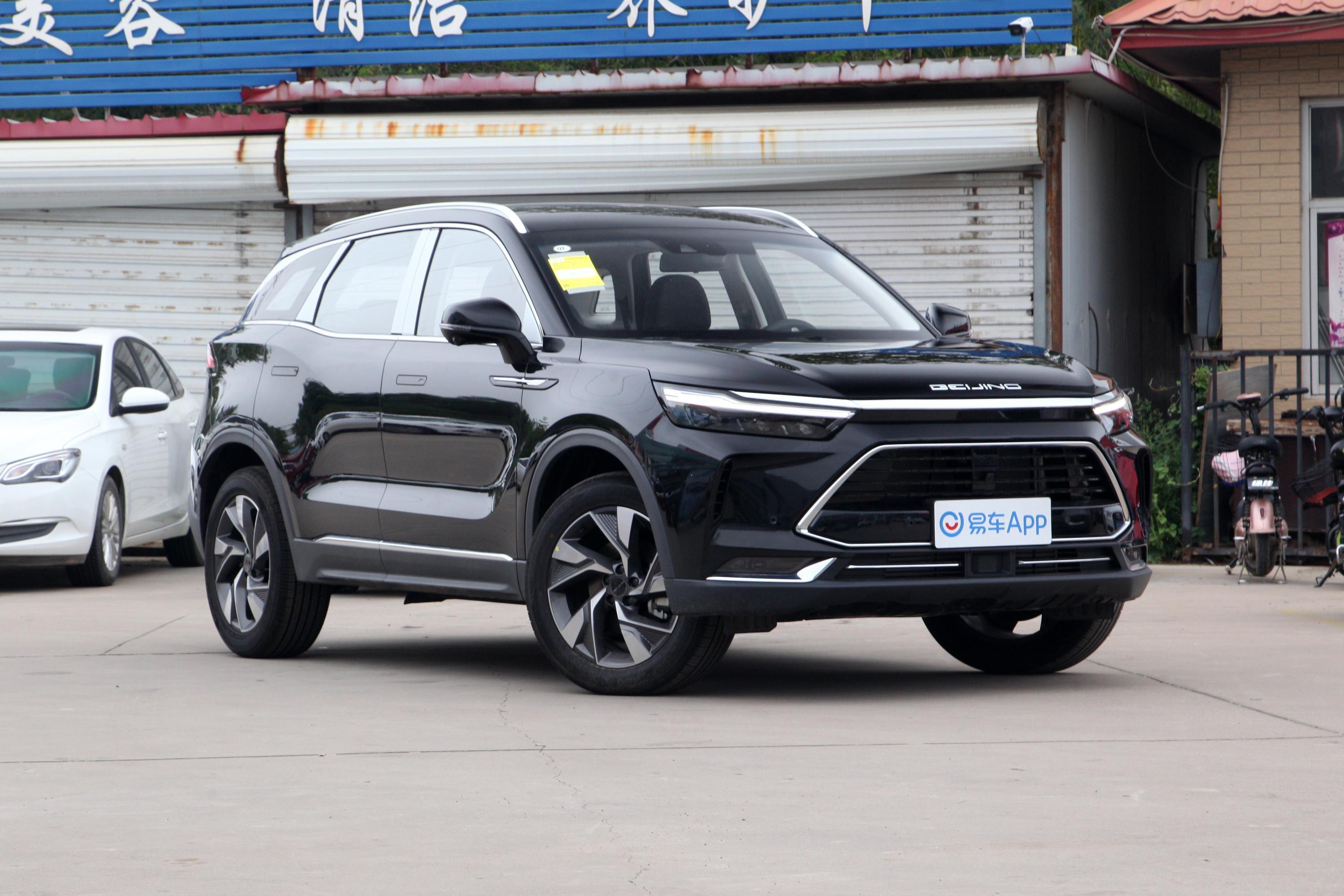 5td 双离合 致潮版汽车报价_图片_参数配置】-易车_昭通京阳北汽绅宝