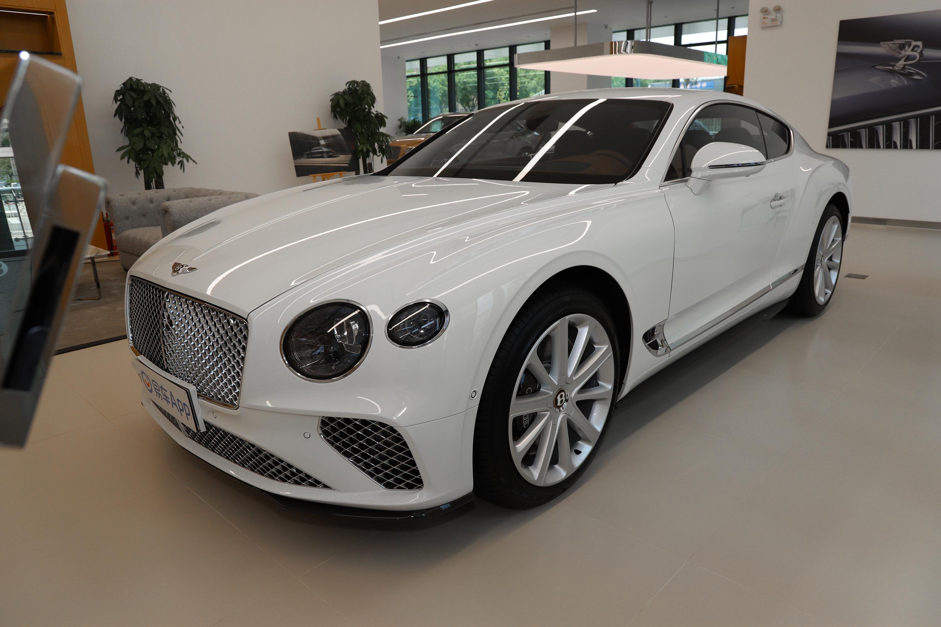 0t w12汽车报价_图片_参数配置】-易车_宾利北京五棵松