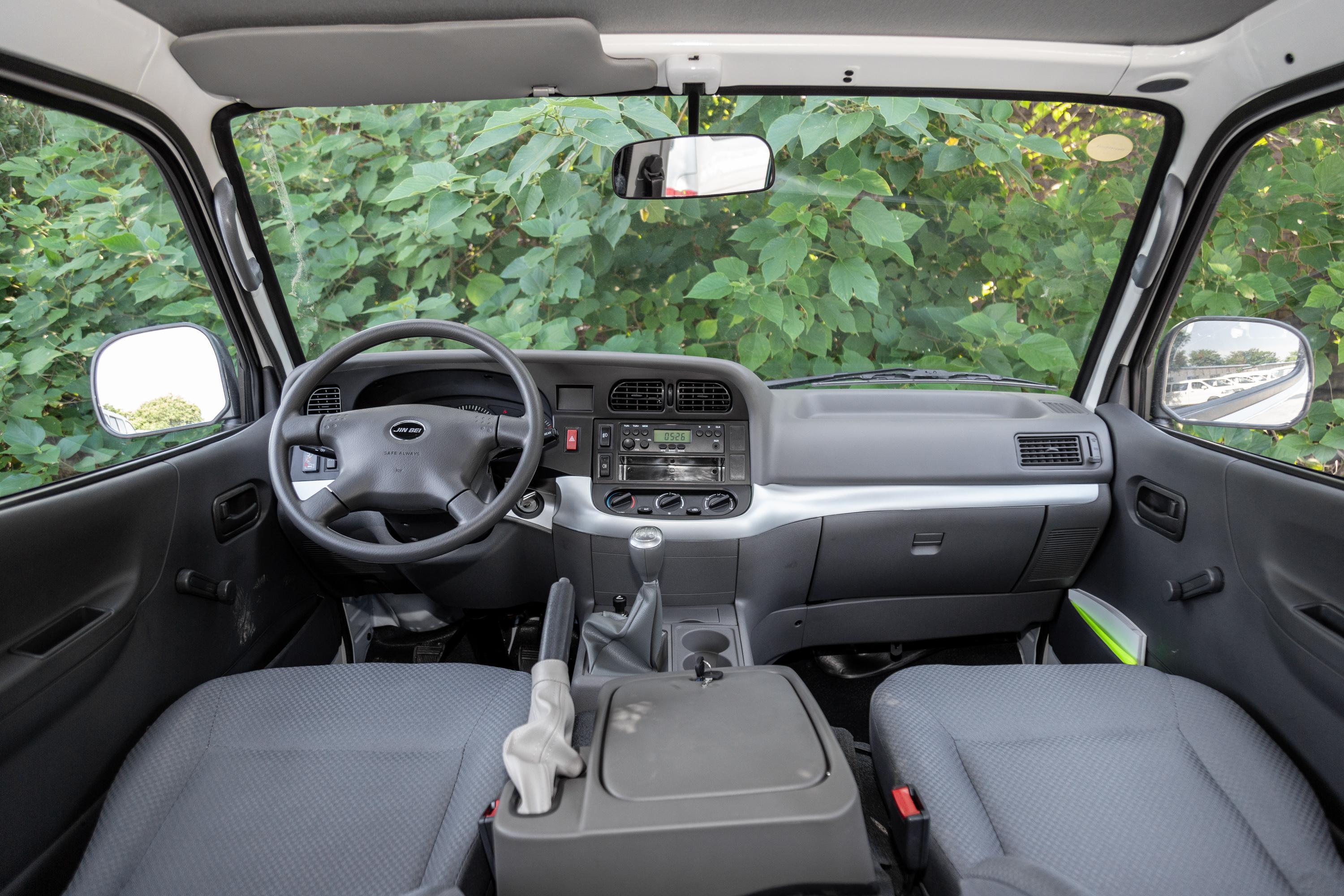 2020款金杯海狮经典海狮标准顶20l手动豪华型10座