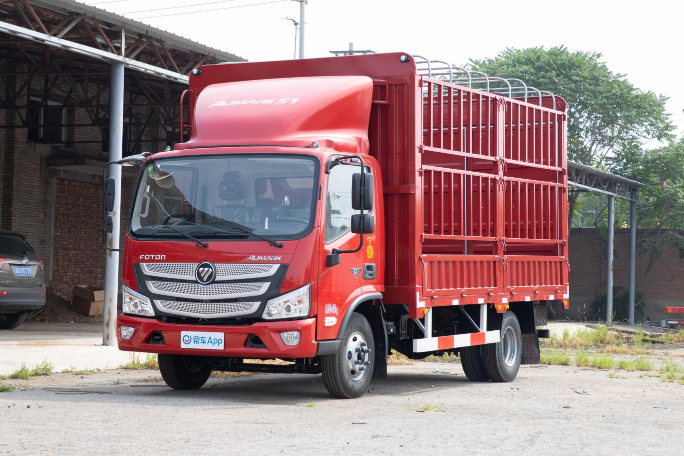 17米侧前45度车头向左水平