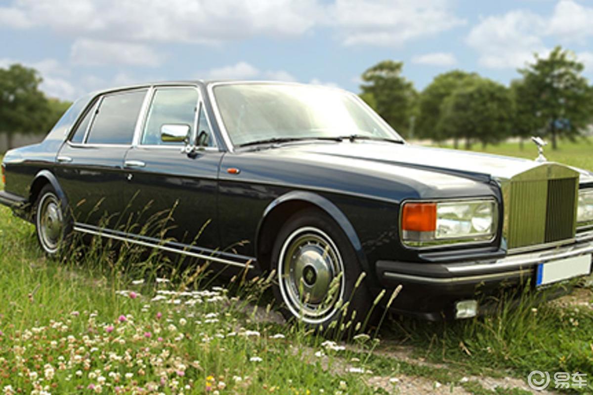 【劳斯莱斯silver spirit2017款230tsi 双离合 舒适版汽车图片-汽车