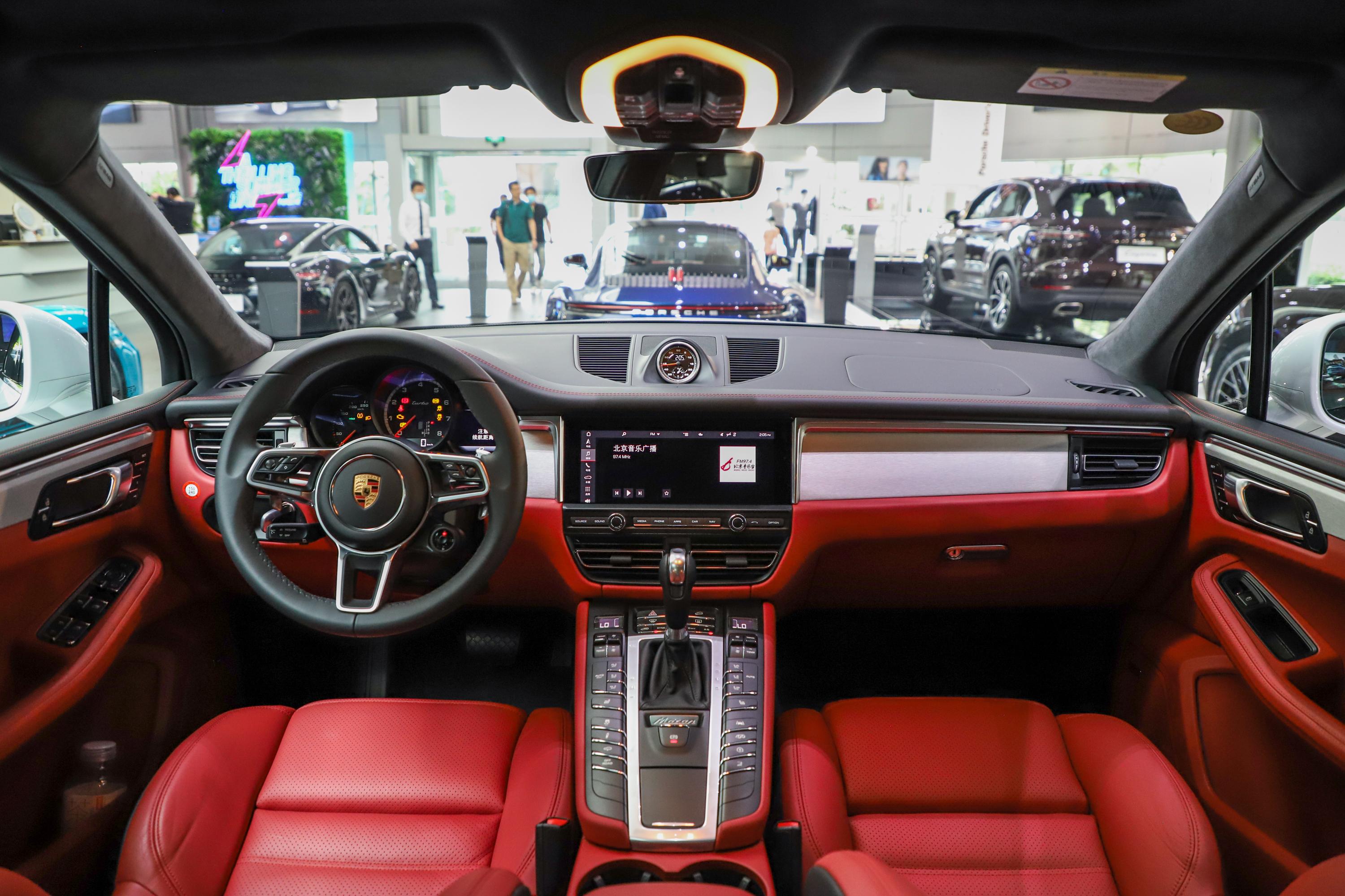 2020款macanmacanturbo29t