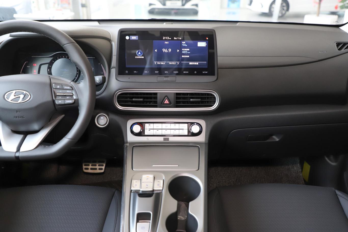 昂希诺 纯电动gls 智捷版内饰