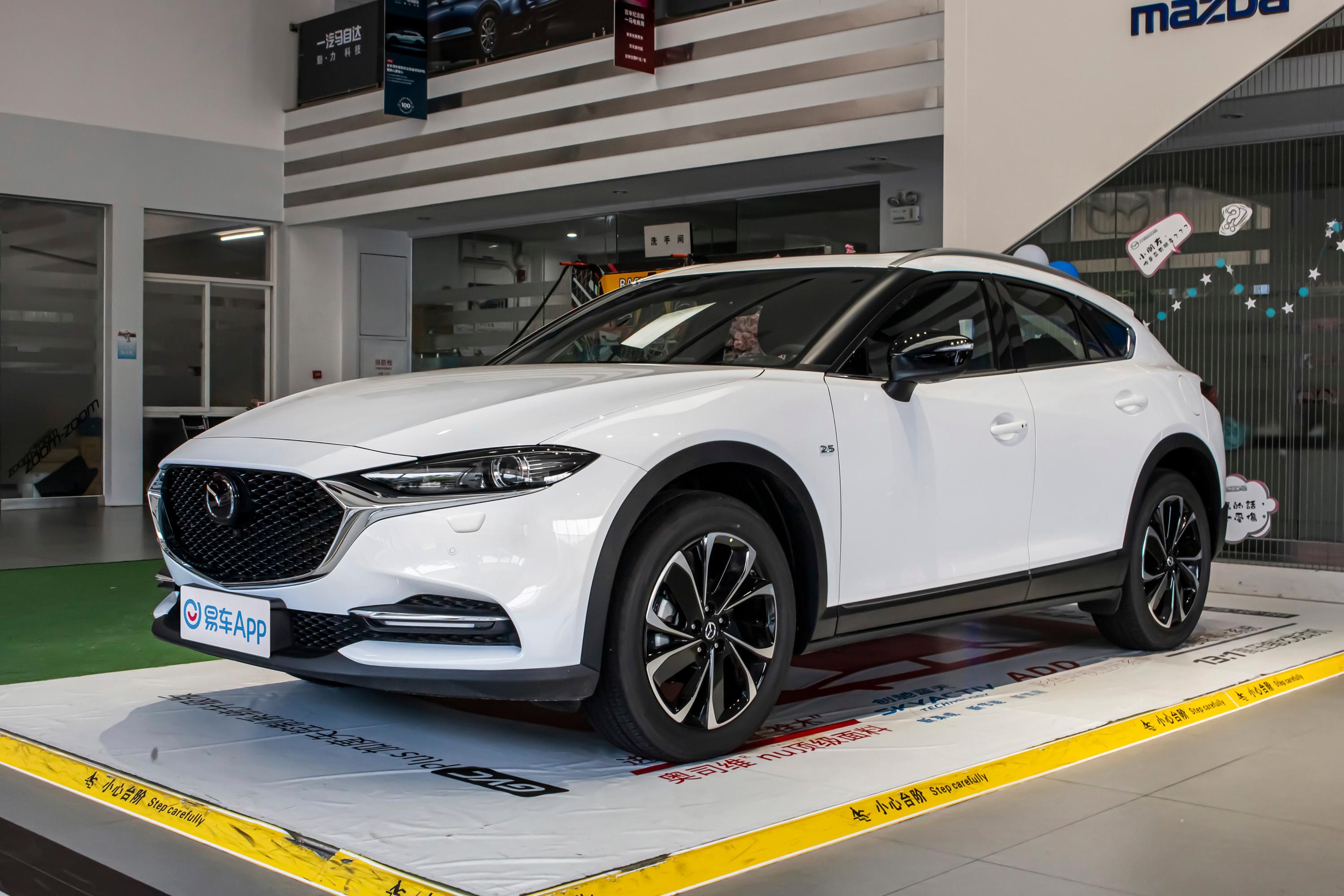 2021款 马自达cx-4 2.5l 手自一体 四驱 蓝天无畏版外观