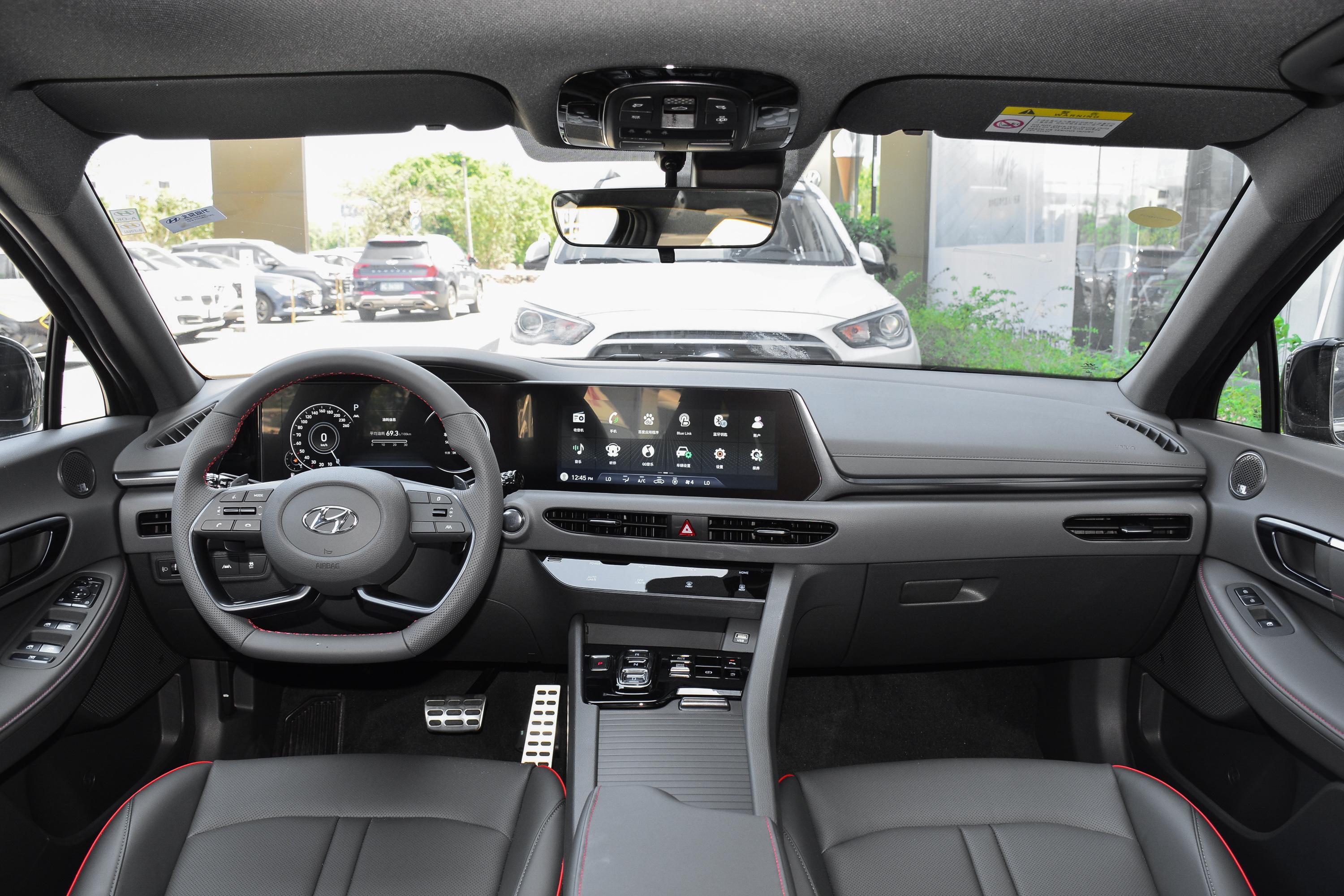 2020款 索纳塔 380tgdi gs 手自一体 智享版内饰