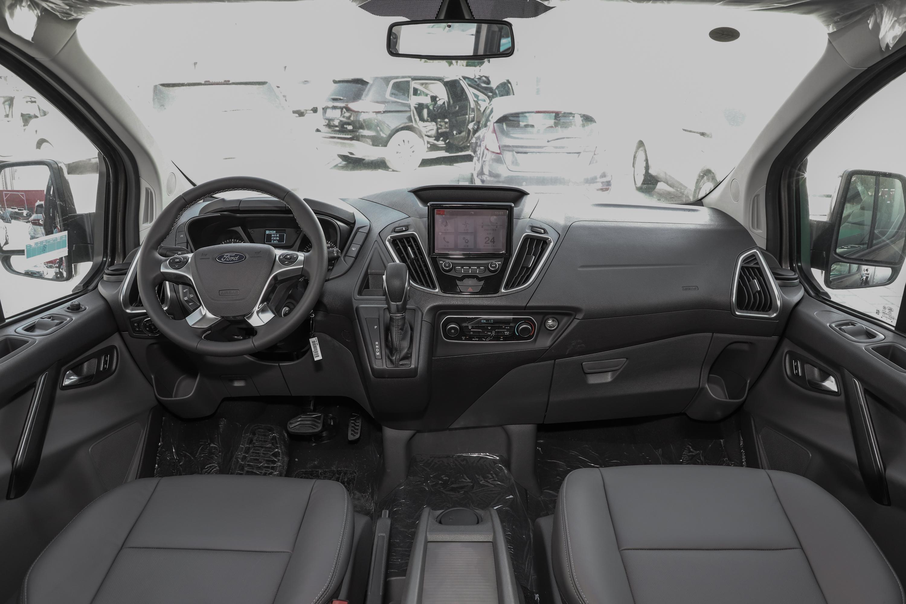 2020款 途睿欧 2.0t 自动精睿版内饰