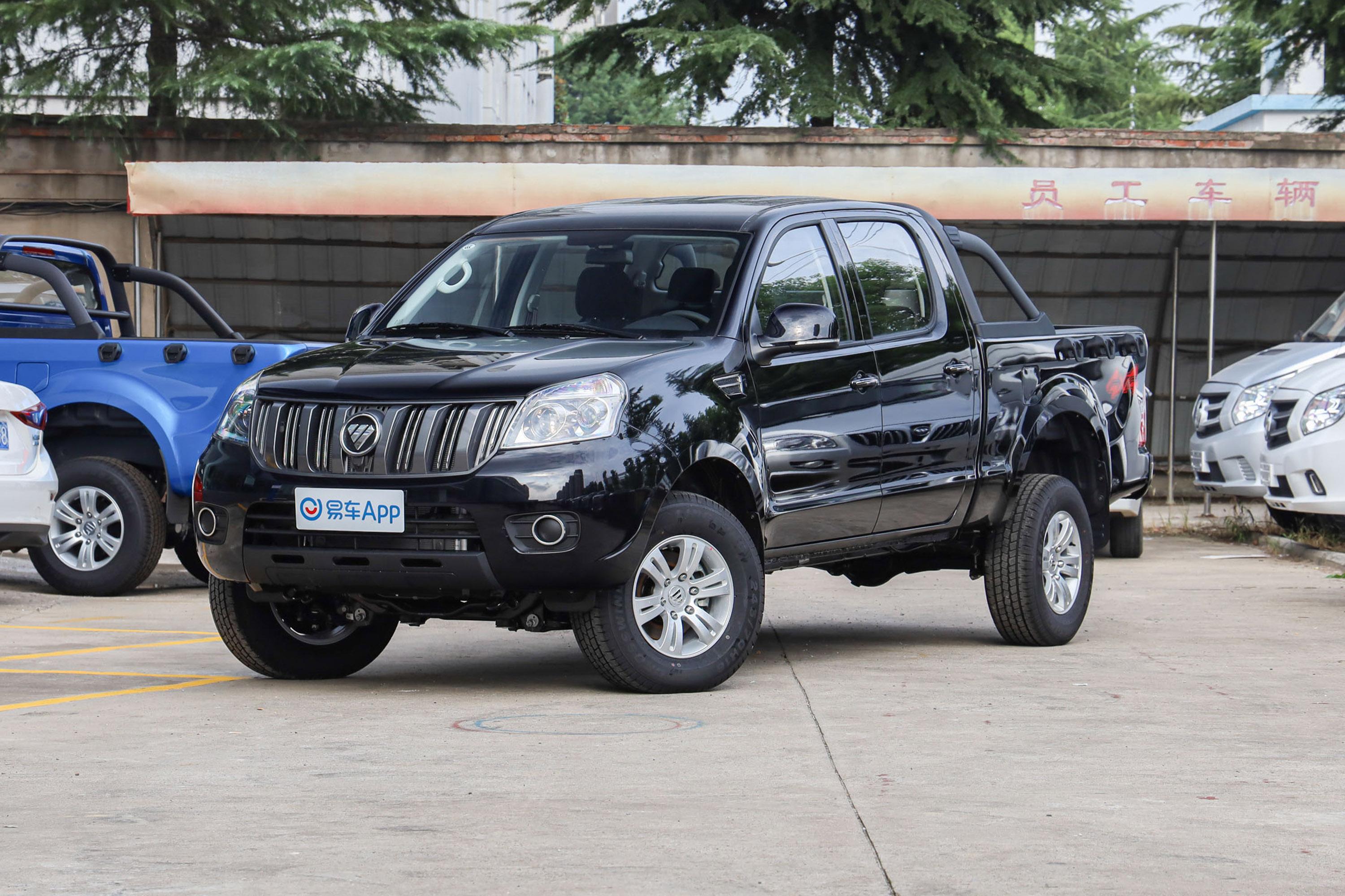 2020款福田征服者征服者320t手动四驱长轴平箱乐享型柴油