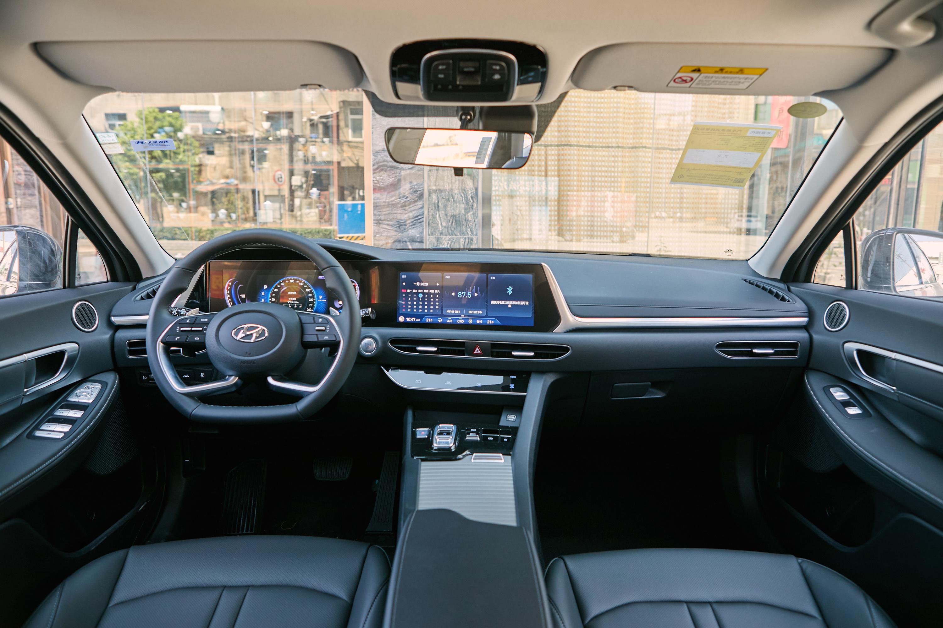 2020款索纳塔270tgdigl双离合领先版