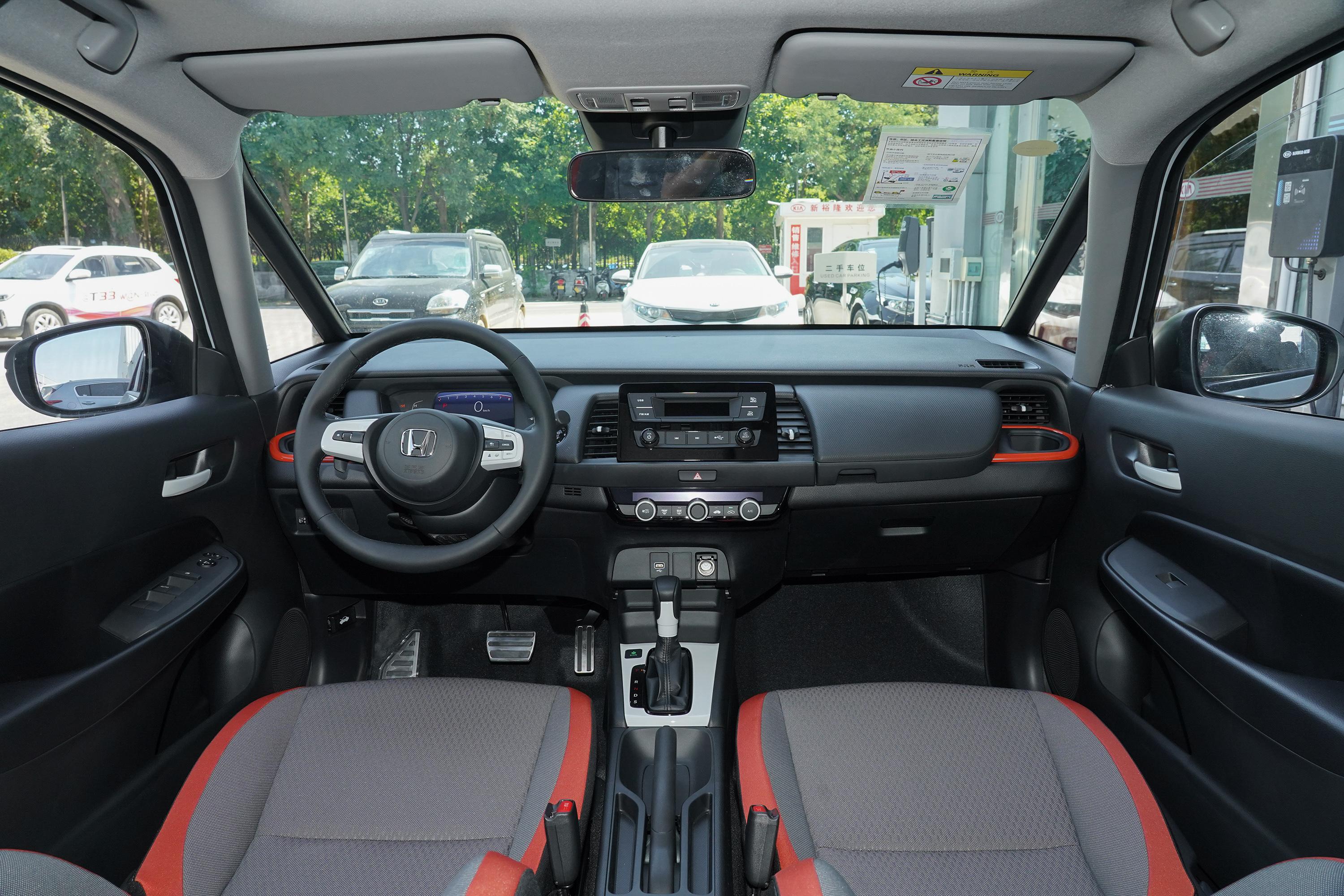 2021款 飞度 1.5l 潮跑pro版内饰