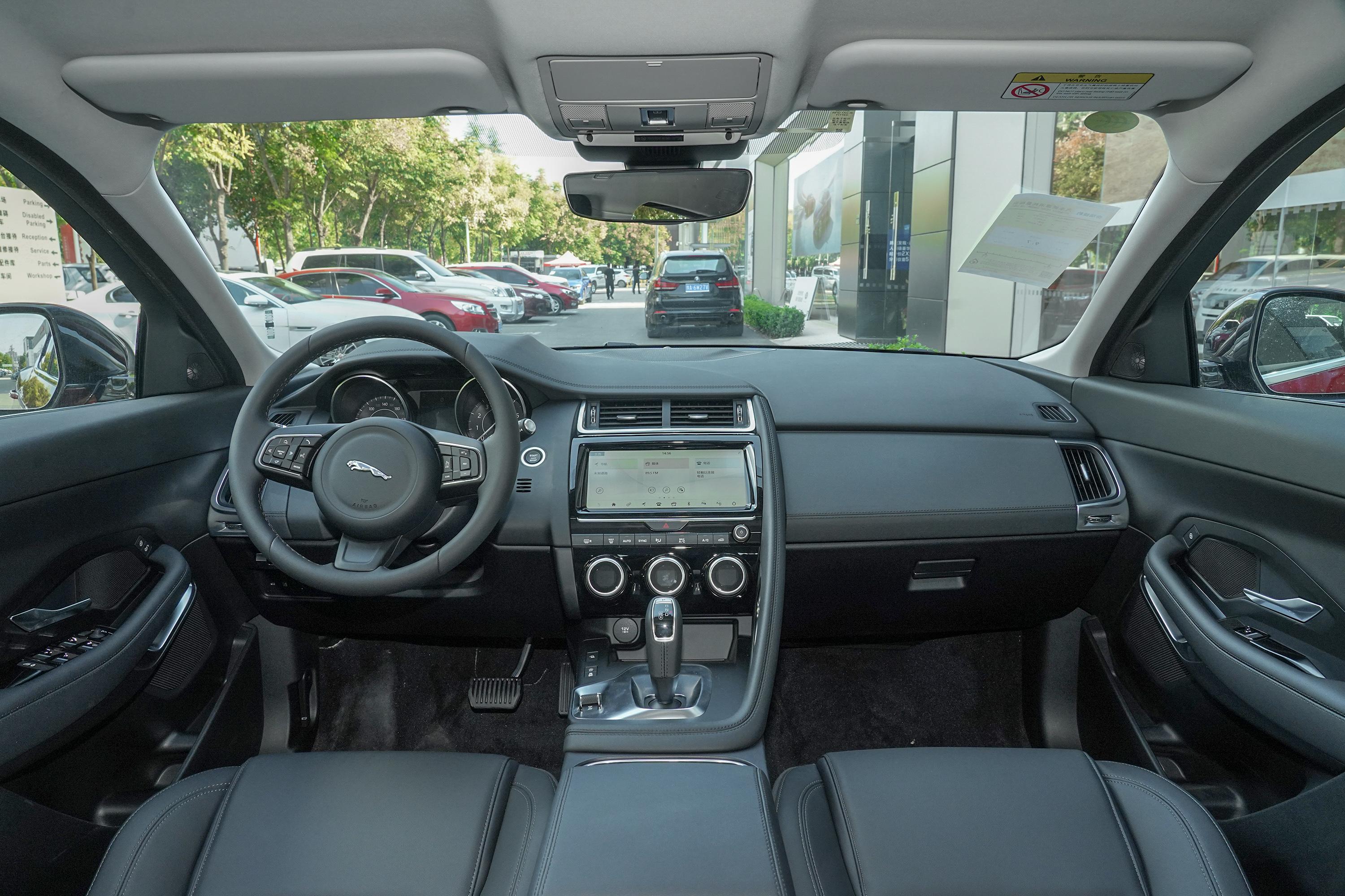 2018款 捷豹e-pace p250 s 国vi内饰