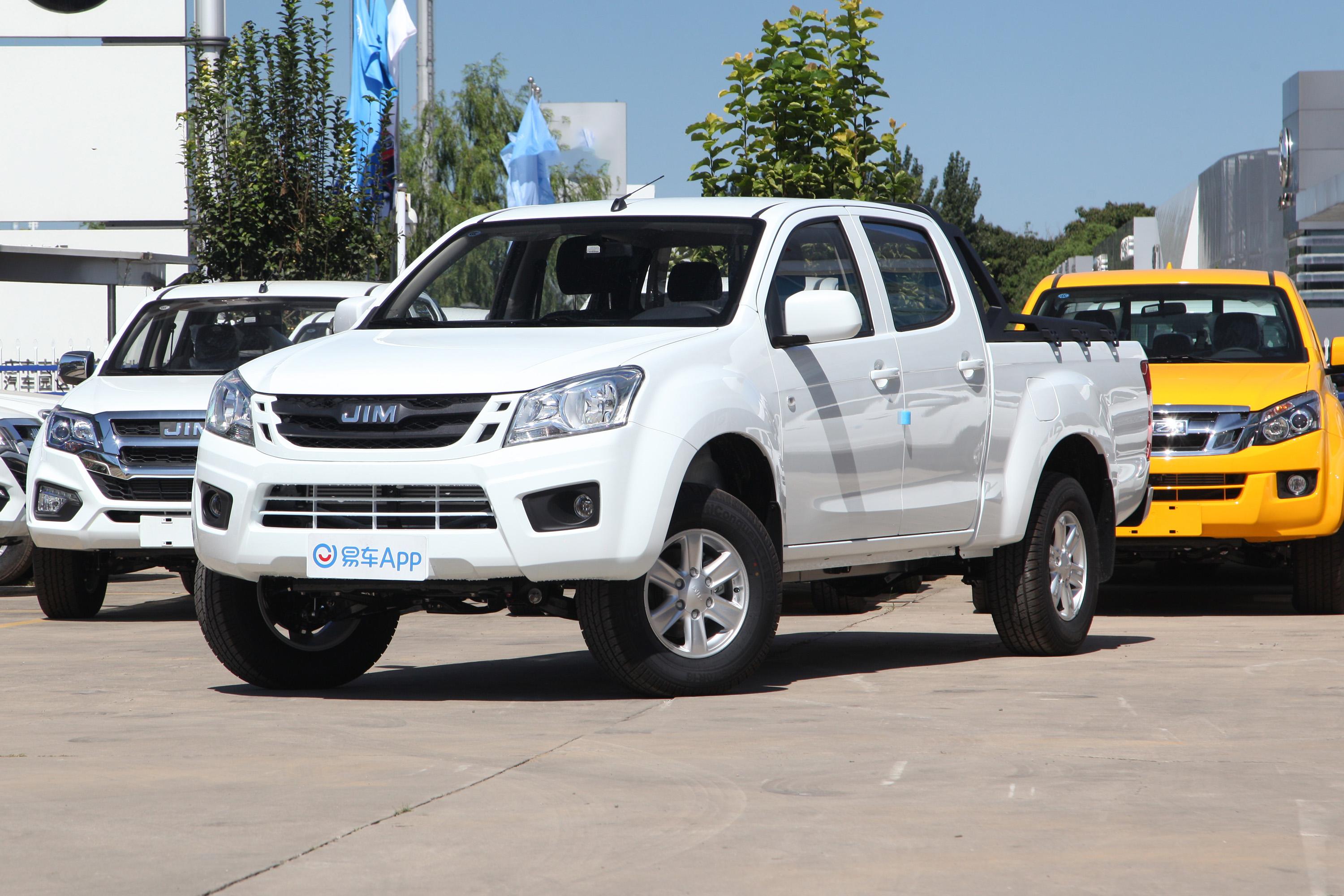 2020款经典瑞迈24t手动两驱长轴舒适版汽油