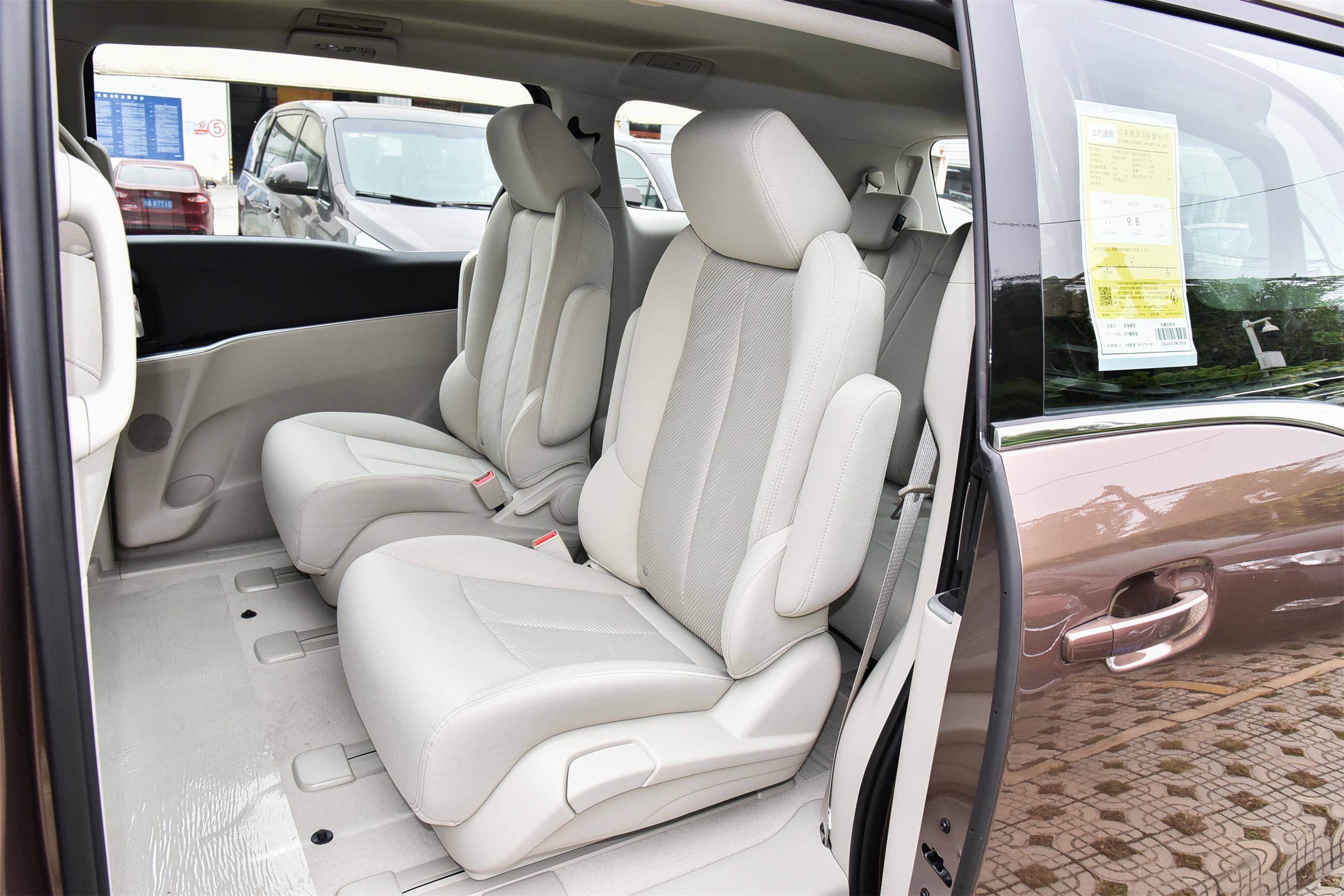 2021款别克gl8陆上公务舱652t舒适型