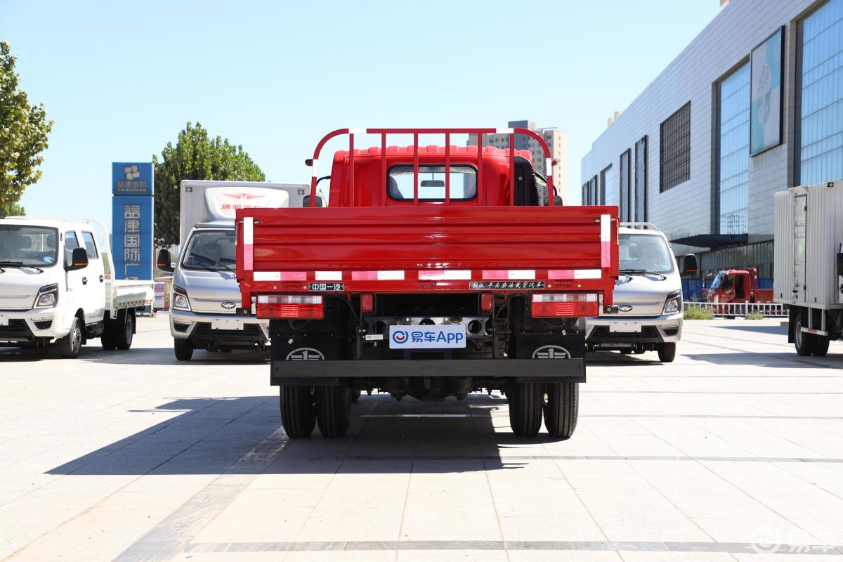 一汽解放轻卡  解放虎vn  2020款  2020款  虎vn国五 2.3l 110马力 3.