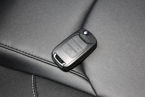 【宝骏530全球车周年纪念版 1.