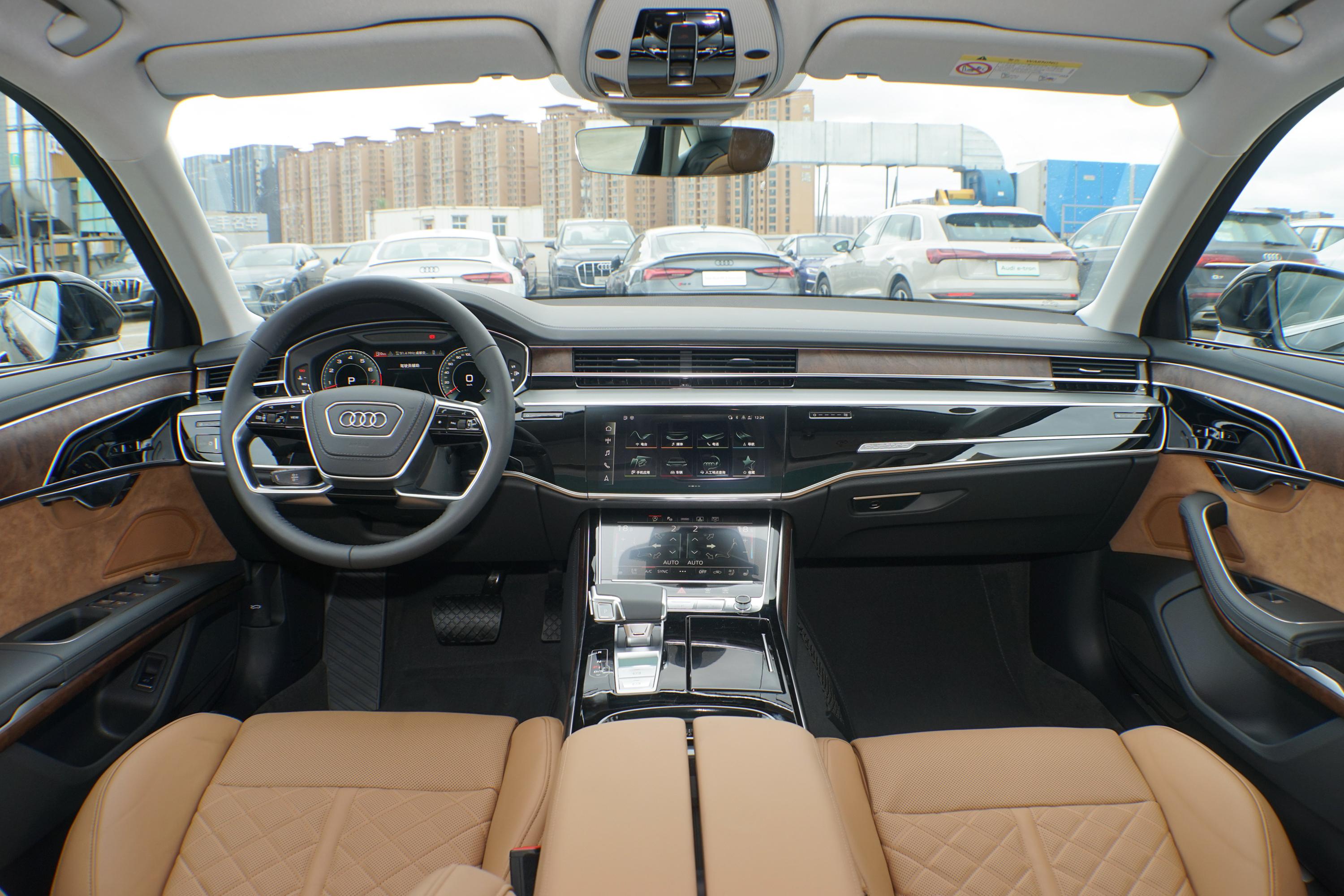 2021款 奥迪a8l 55 tfsi quattro 豪华型内饰