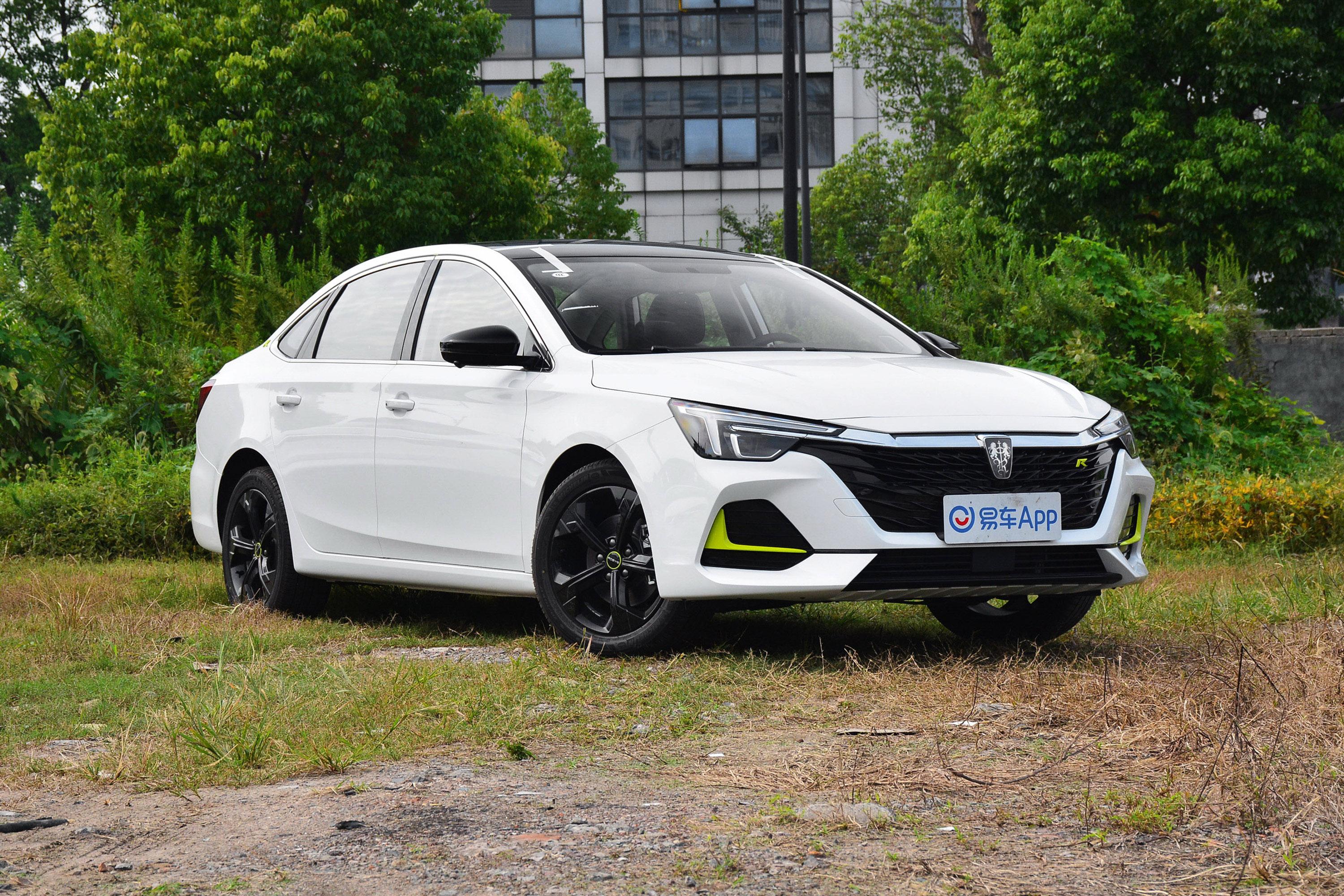 2020款荣威ei6max插电混动15tphev爽酷天幕版