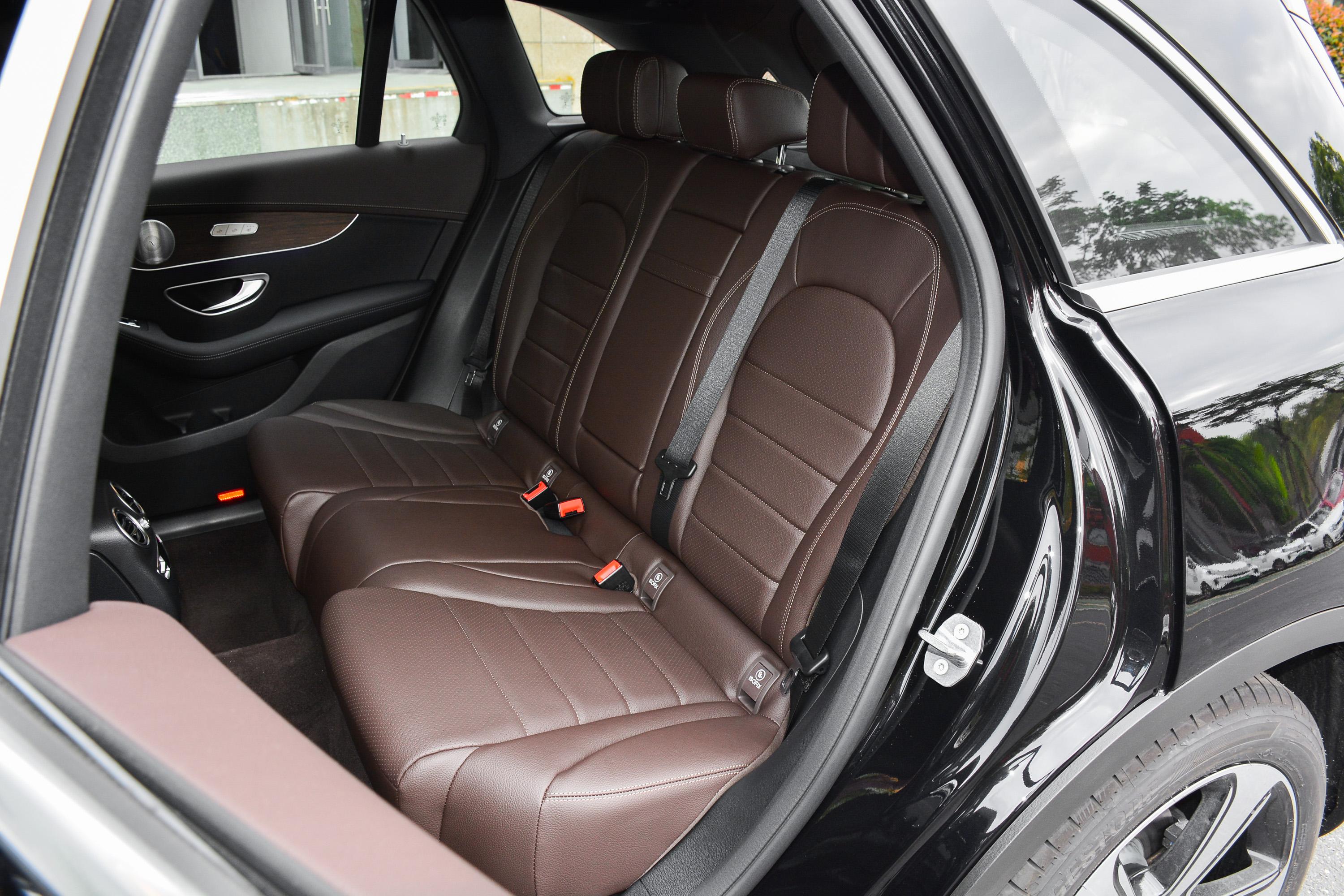 2020款 奔驰gle 改款 gle 350 4matic 动感型空间