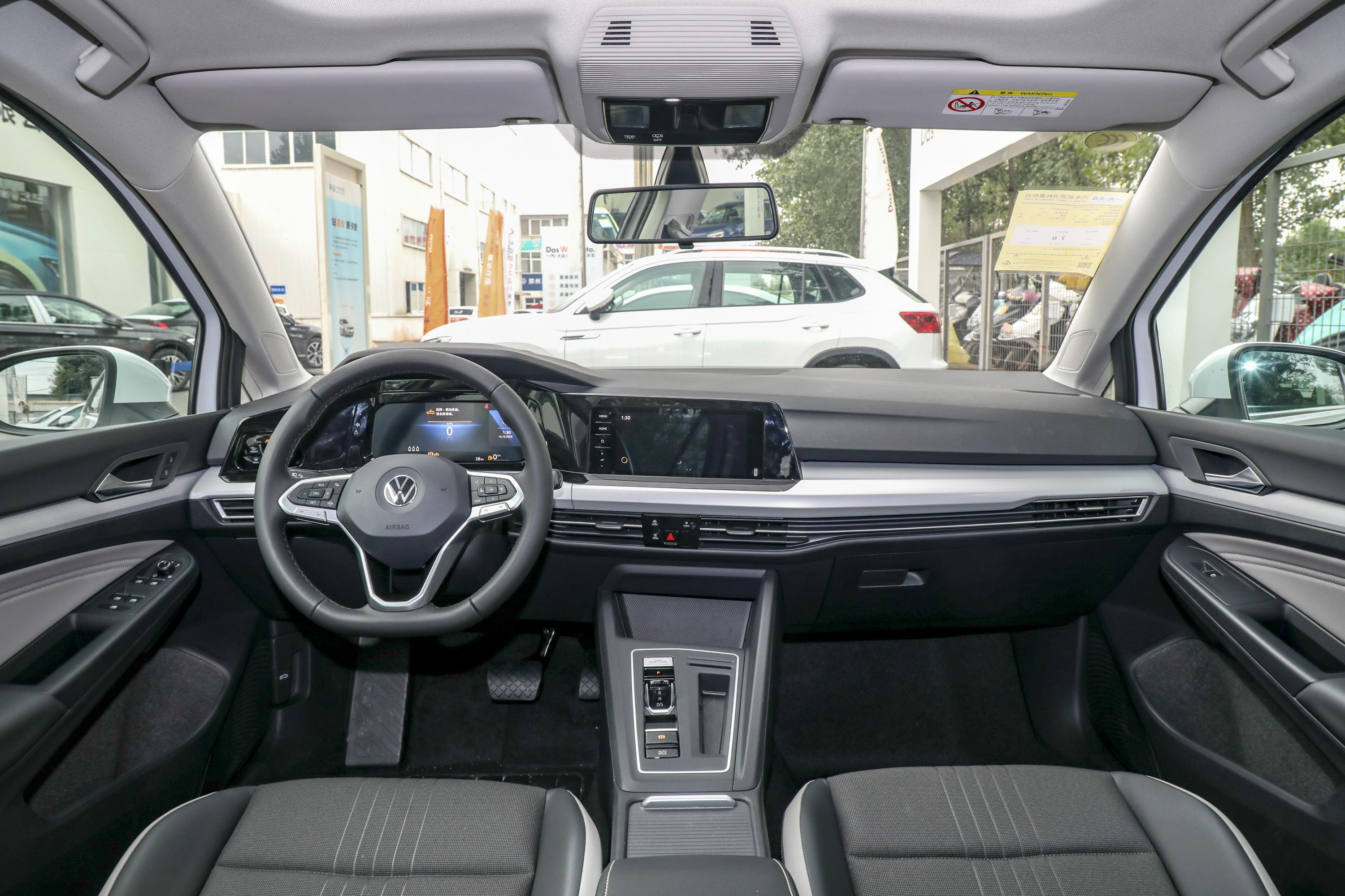2021款 高尔夫 280tsi 双离合 pro型内饰