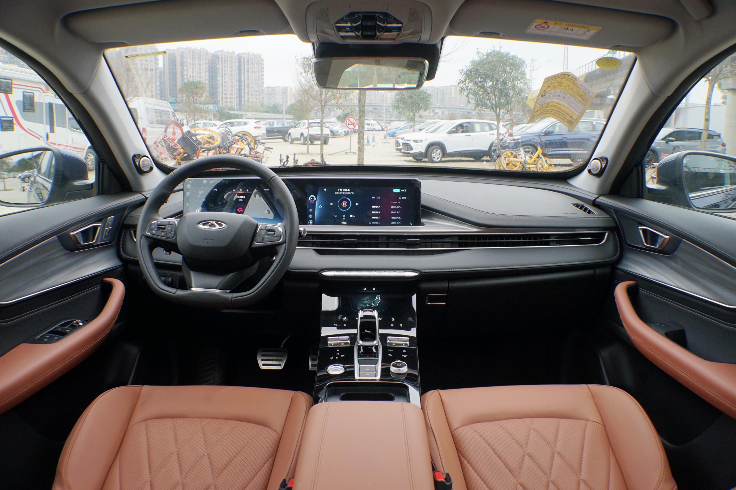 2021款 瑞虎8 plus 290tgdi 双离合 豪耀版内饰