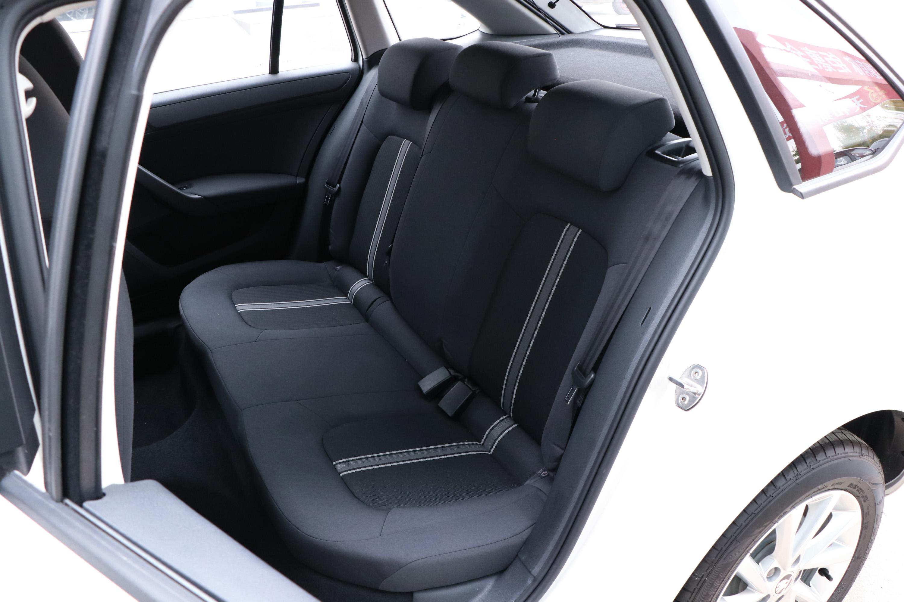 2020款 昕动 1.5l 手动 标准版空间