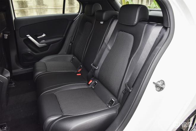 只等你开走奔驰a级进口售价1549万起