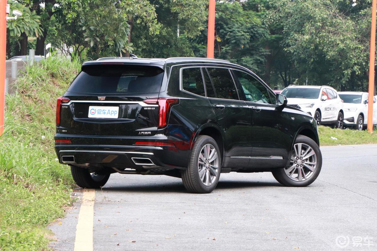 【凯迪拉克xt62021款28t 四驱 豪华型 6座侧后45度车头向右水平汽车