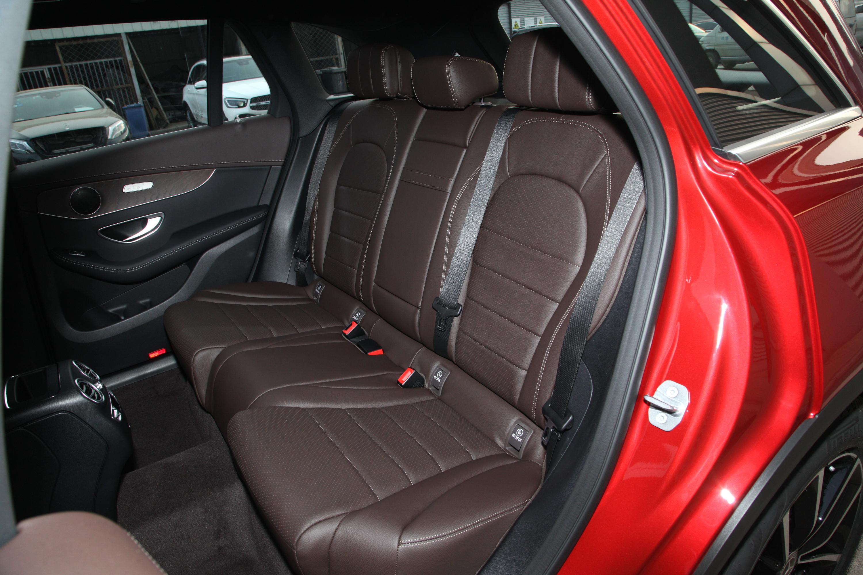 2020款 奔驰c级 改款 c 260 运动版空间