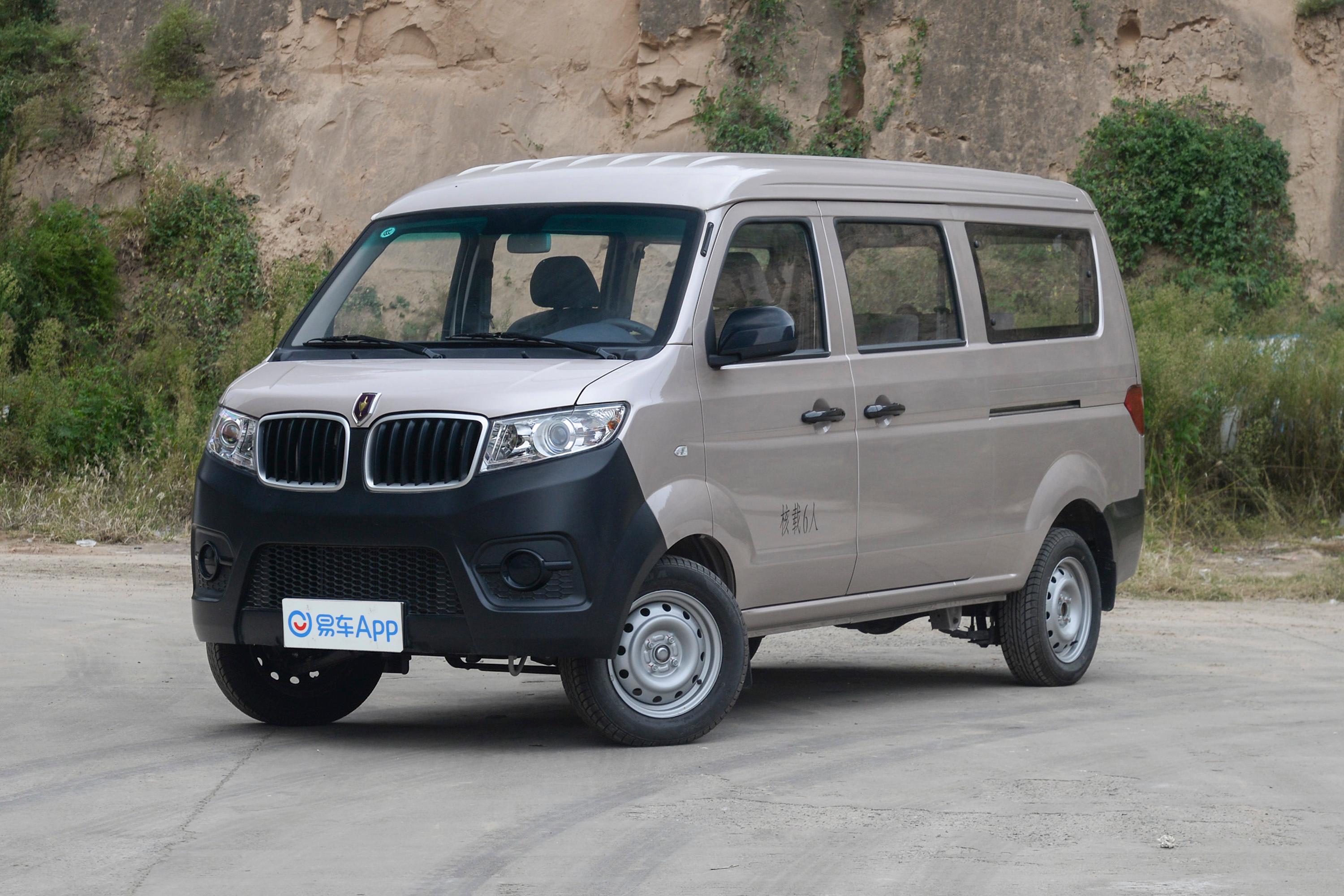 2021款小海狮x30客车15l手动标准无空调版567座国vi