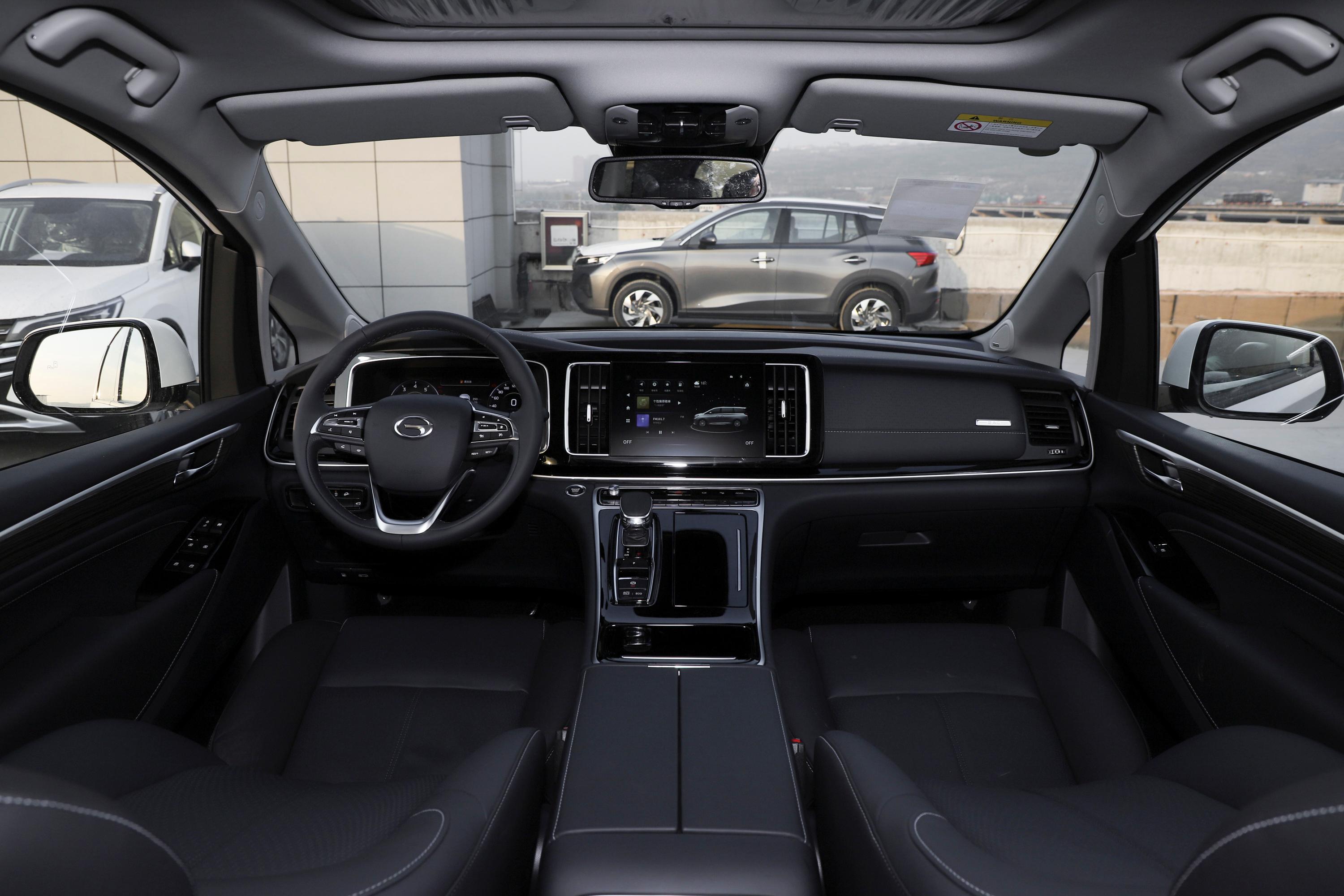 2021款 传祺m8 领秀系列 390t 旗舰版内饰