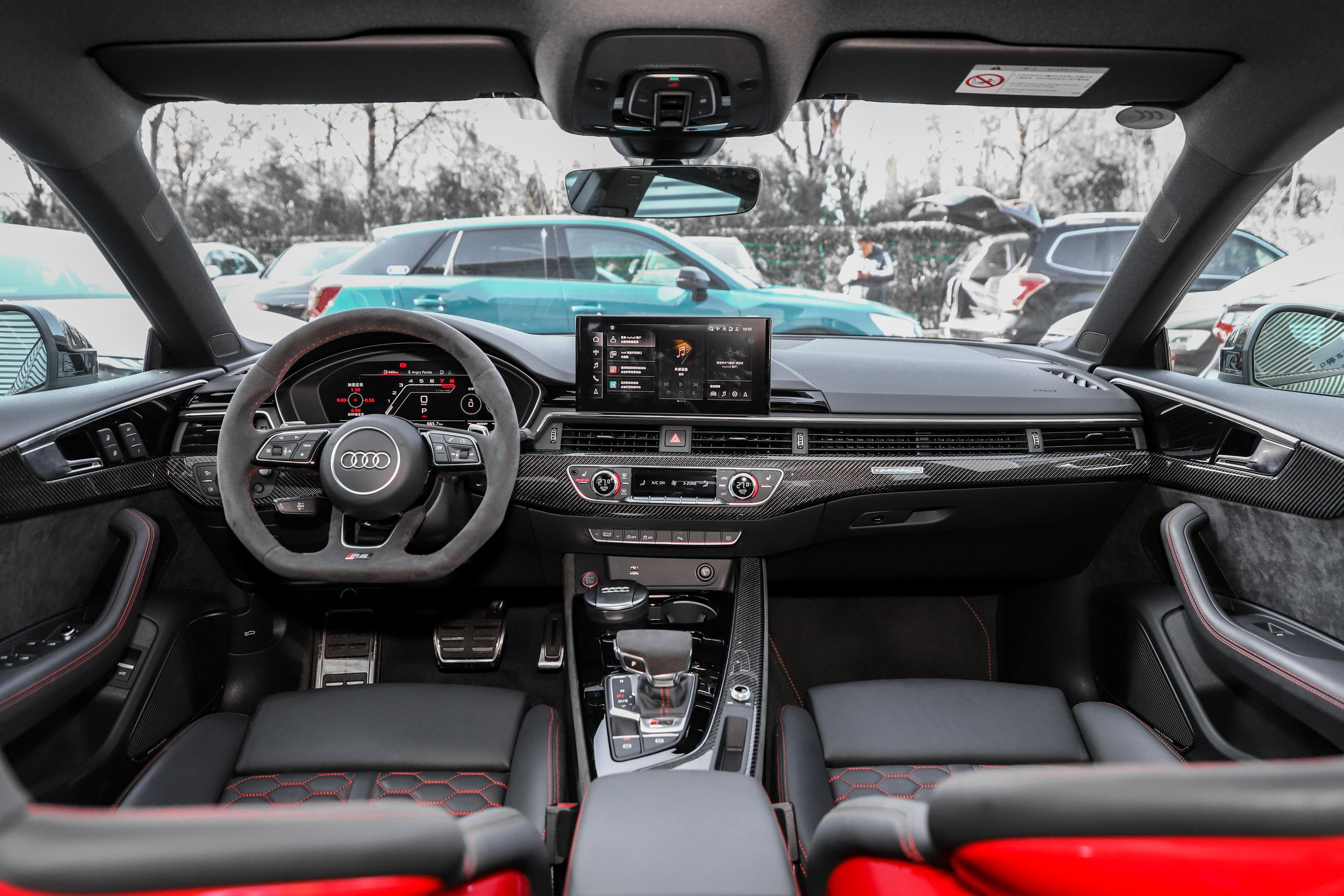 2021款 奥迪s7 2.9t sportback内饰