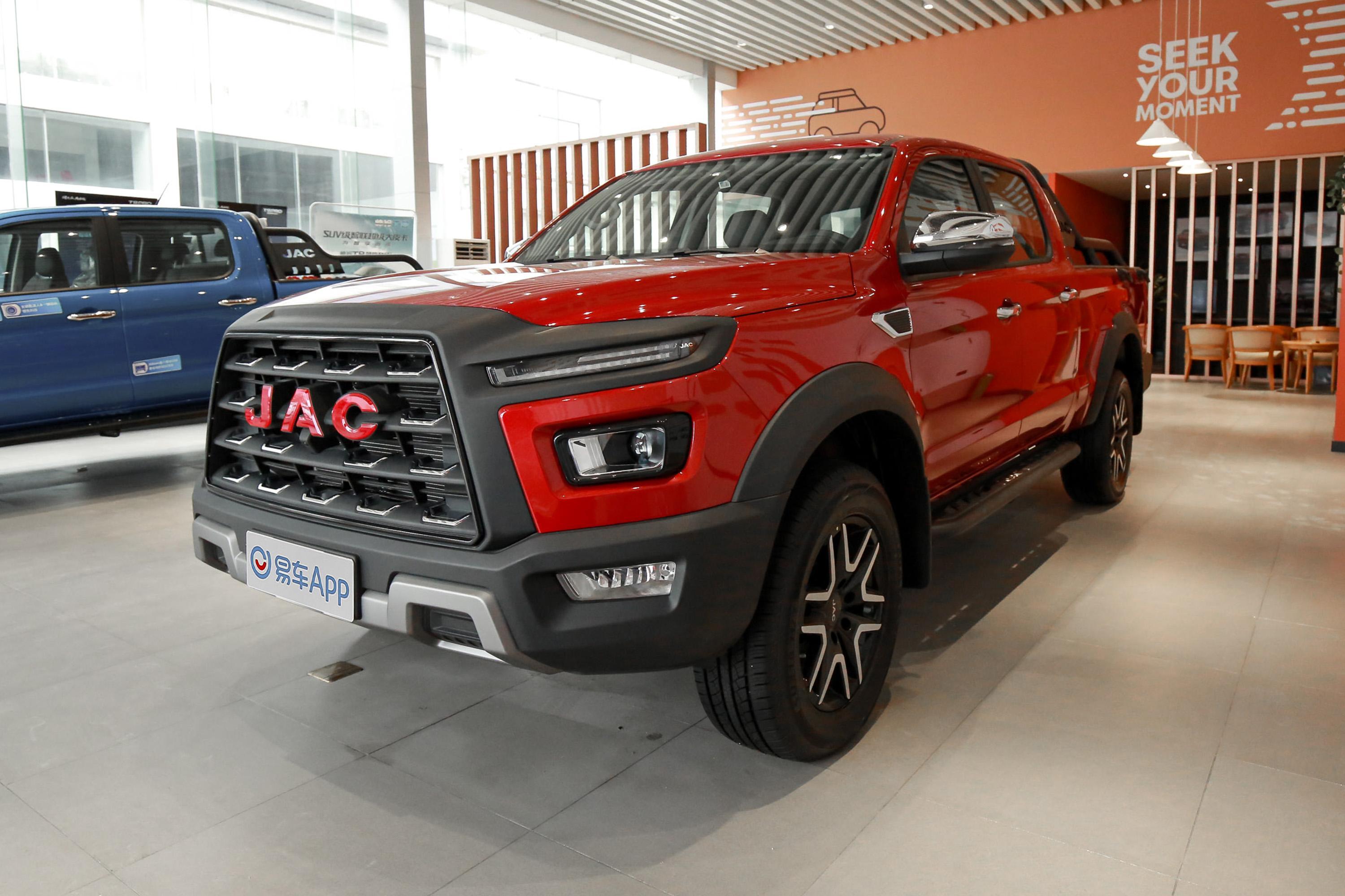 2021款悍途20t手动四驱大双精英型柴油