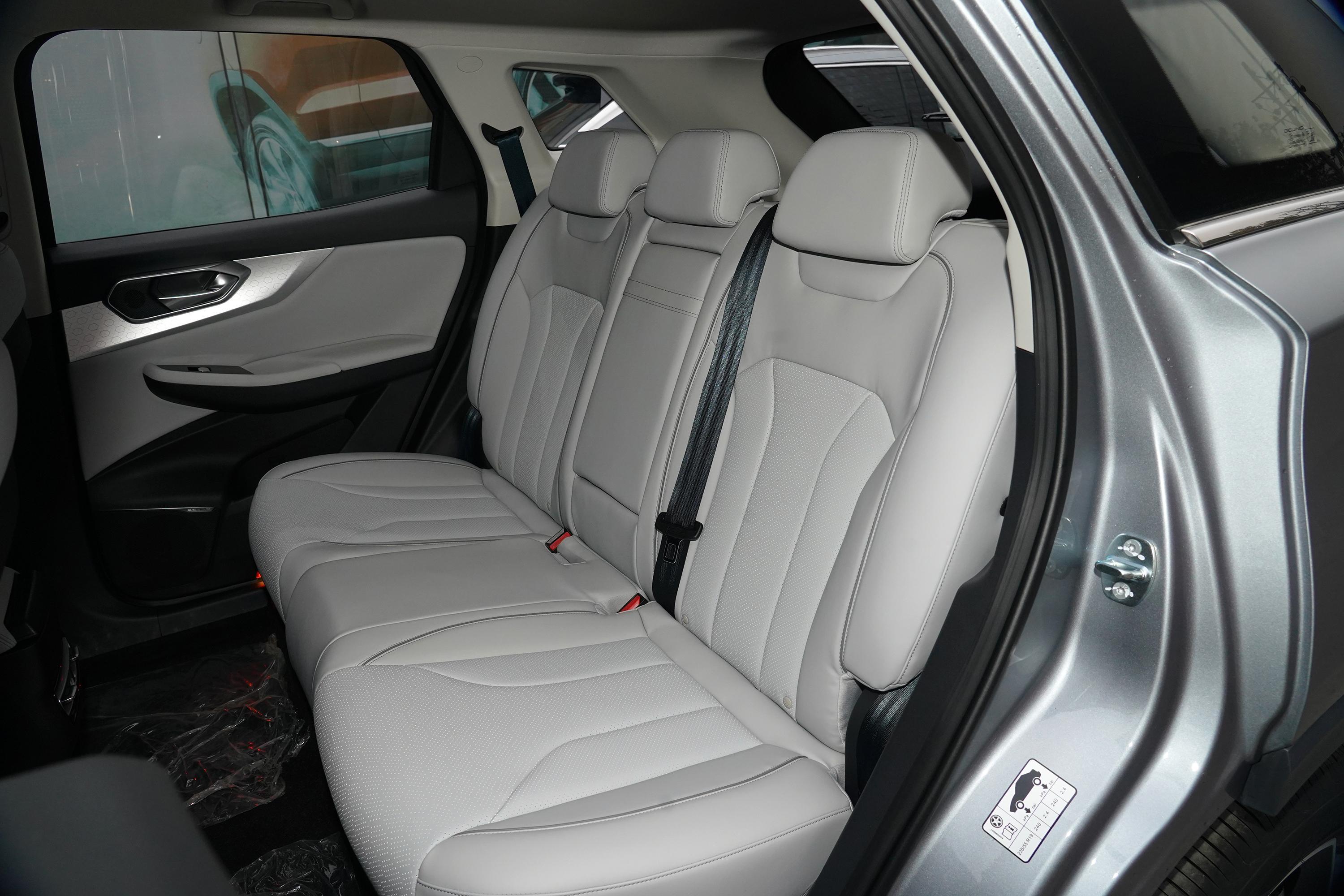 【2020款 北京x7 phev phev 致潮版汽车报价_图片_参数配置】-易车