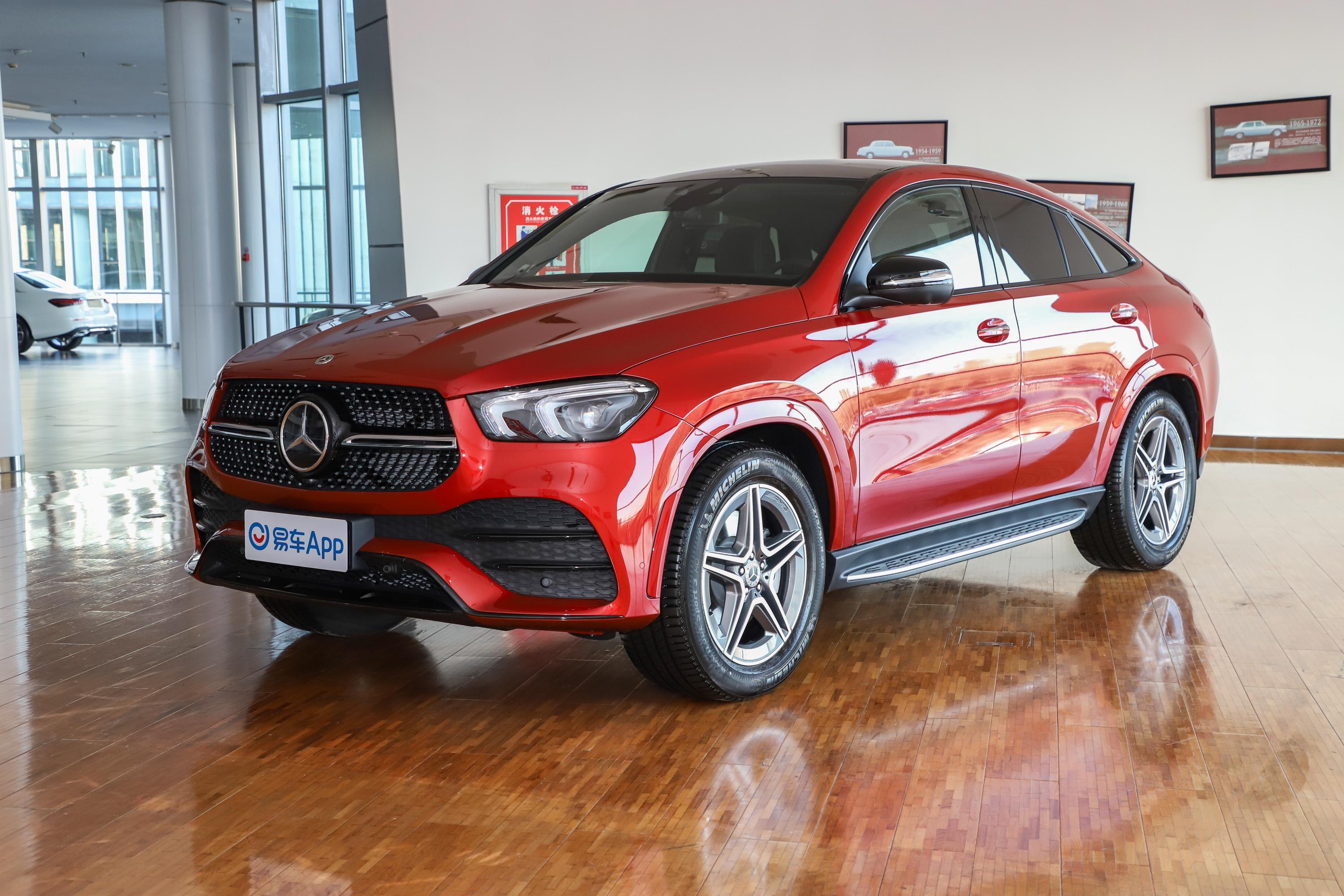 2020款奔驰gle轿跑gle4504matic轿跑suv豪华型