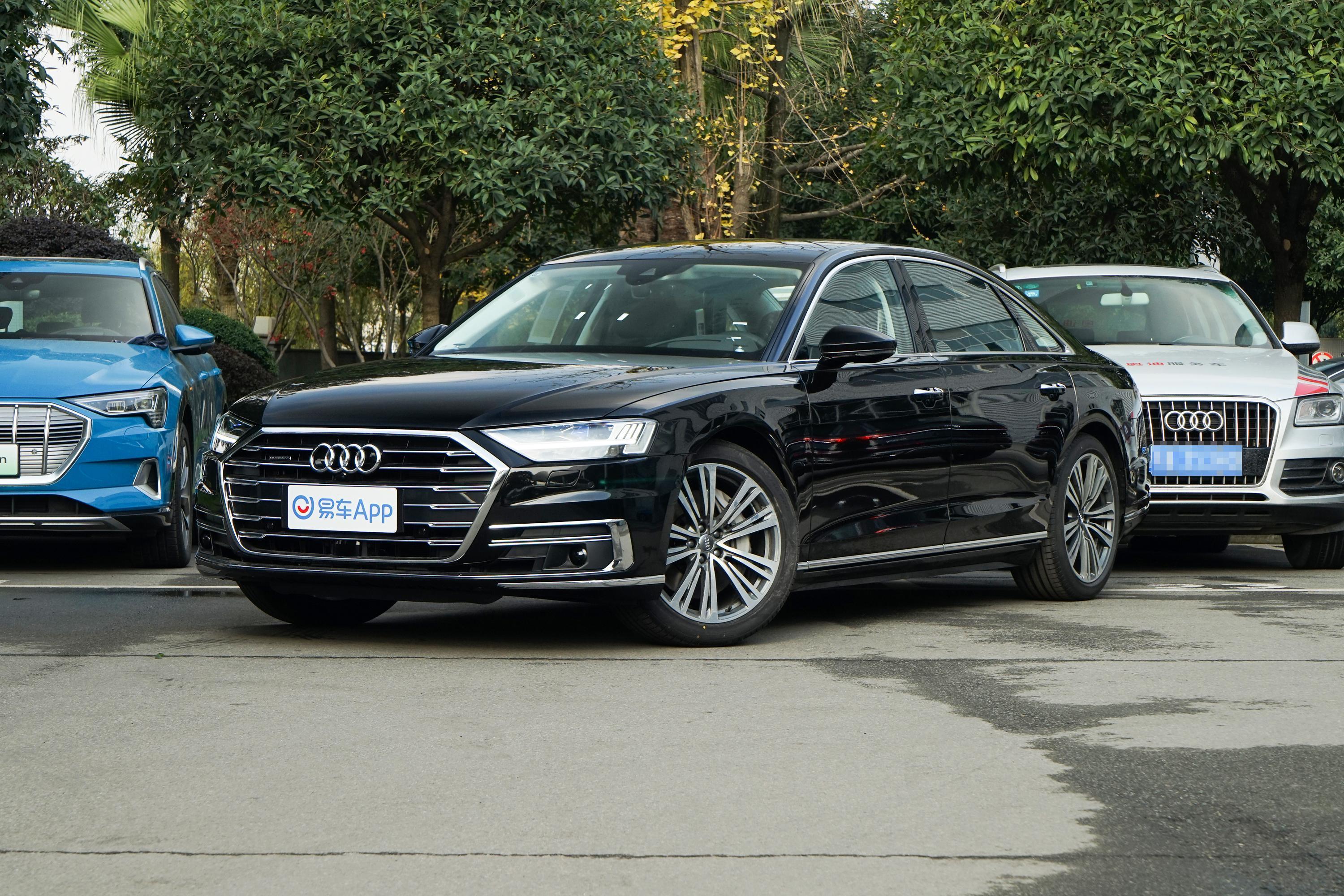 2021款奥迪a8l55tfsiquattro尊贵型