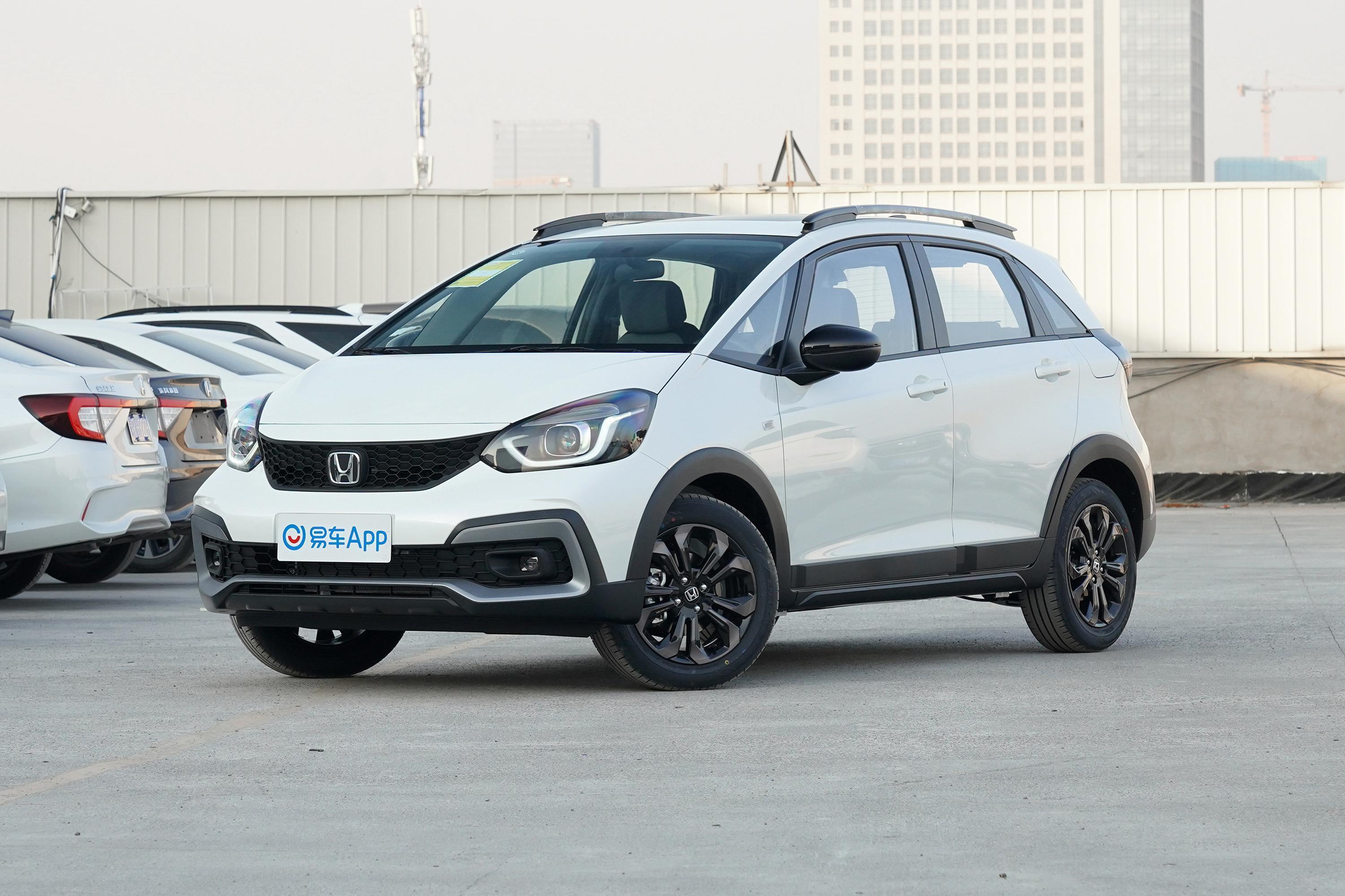 2021款life15lcvtcros乐趣版